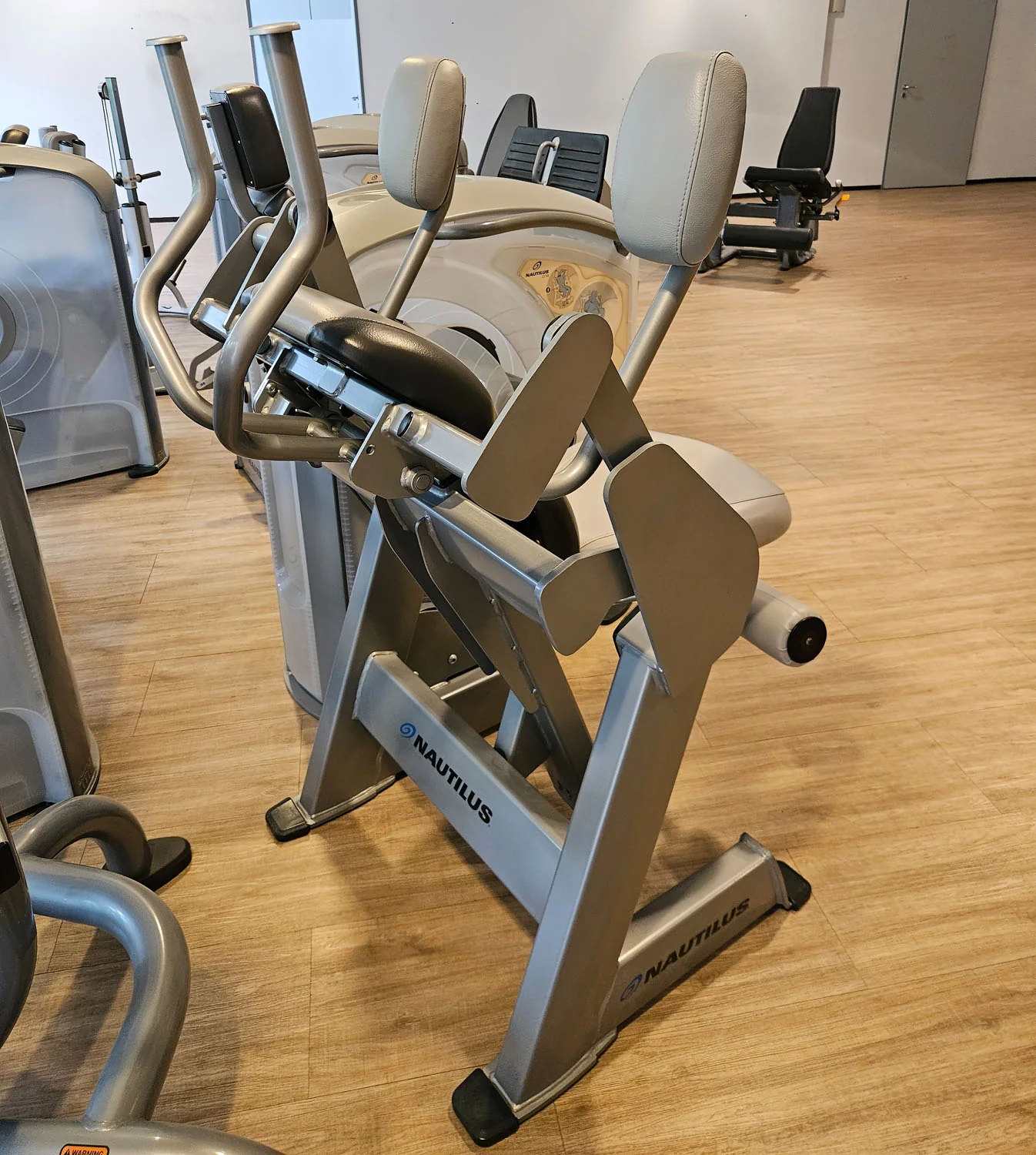 Nautilus ONE Abdominal Crunch, Bauchmaschine Klappmesser Abs, Model S6AB, Rahmenfarbe Silber, gebraucht - überholter Zustand - Image 5