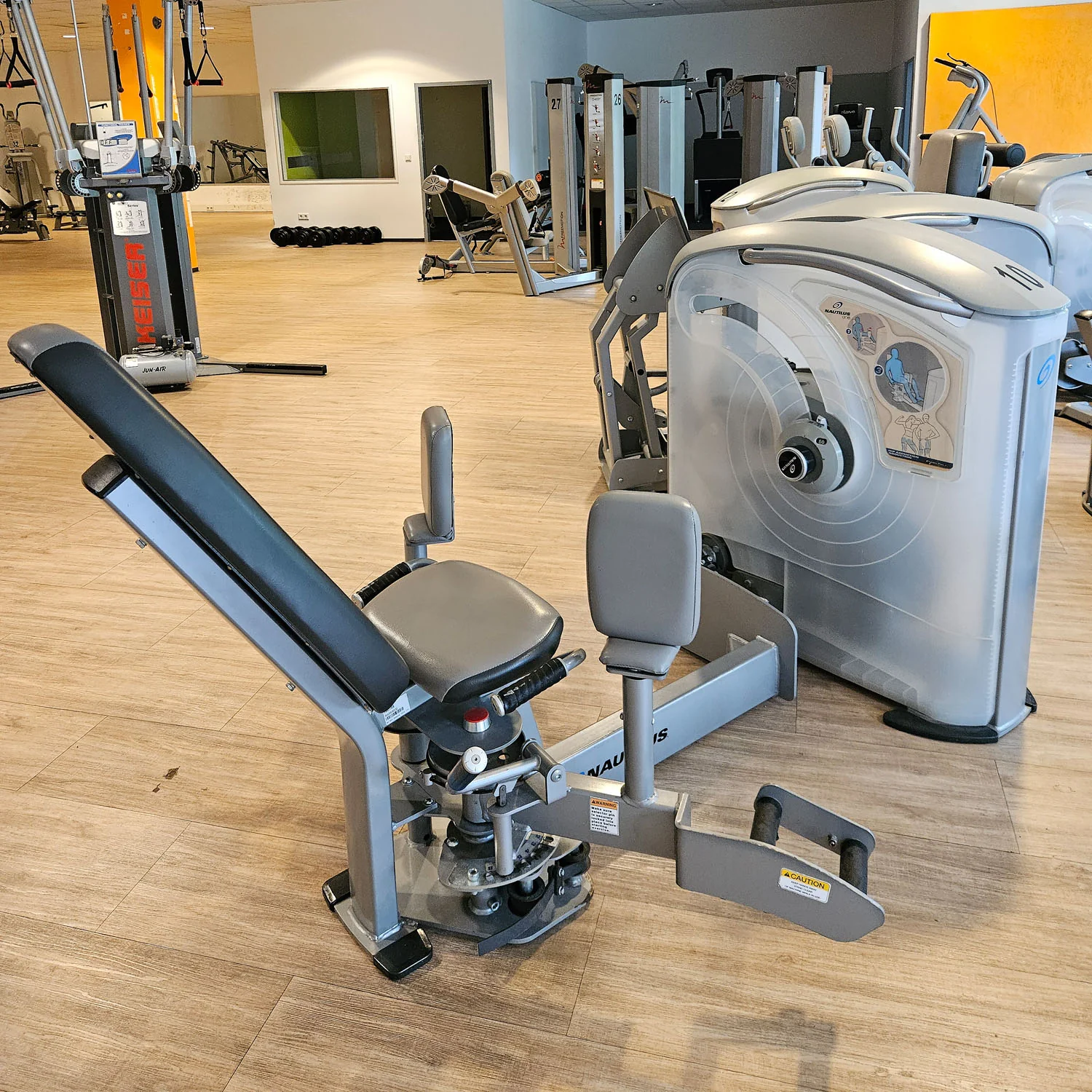 Nautilus ONE Hip Abduction-Adduction, Abduktoren und Adduktoren 2 in 1 Kombimaschine, Model S6AA, Rahmenfarbe Silber, gebraucht - überholter Zustand - Image 3