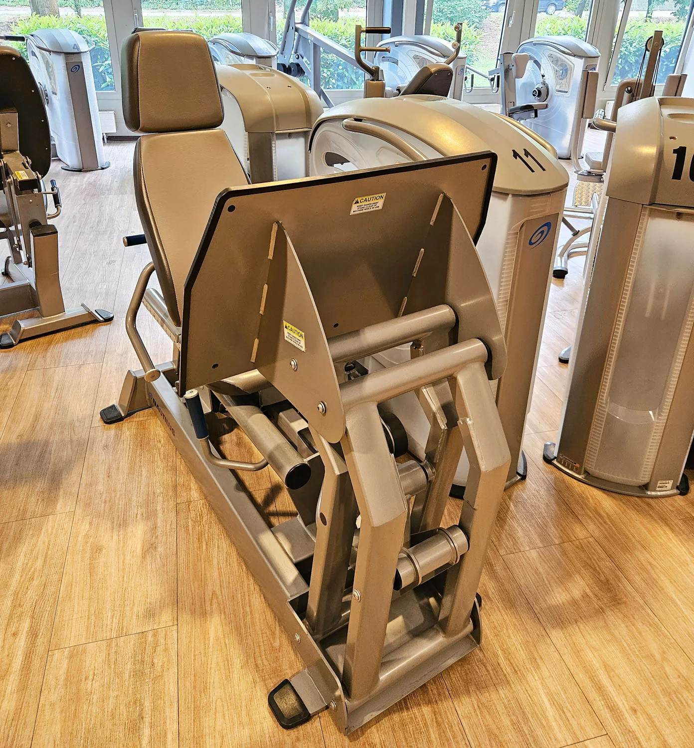 Nautilus ONE Leg Press, Beinpresse sitzend, Model S6LP, Rahmenfarbe Silber, gebraucht - überholter Zustand - Image 3