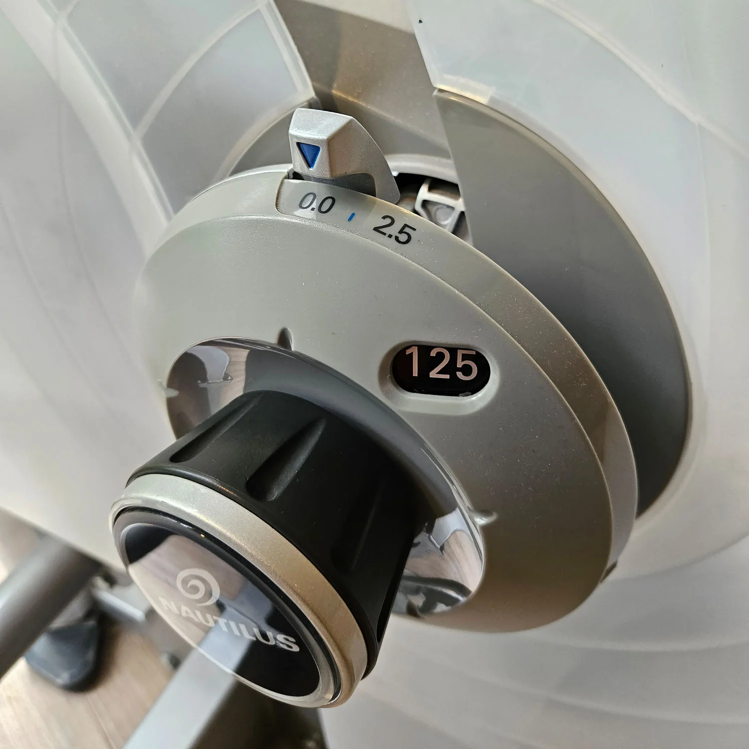 Nautilus ONE Shoulder Press, Schulterpresse, Overheadpress, Model S6SP, Rahmenfarbe Silber, gebraucht - überholter Zustand - Image 8