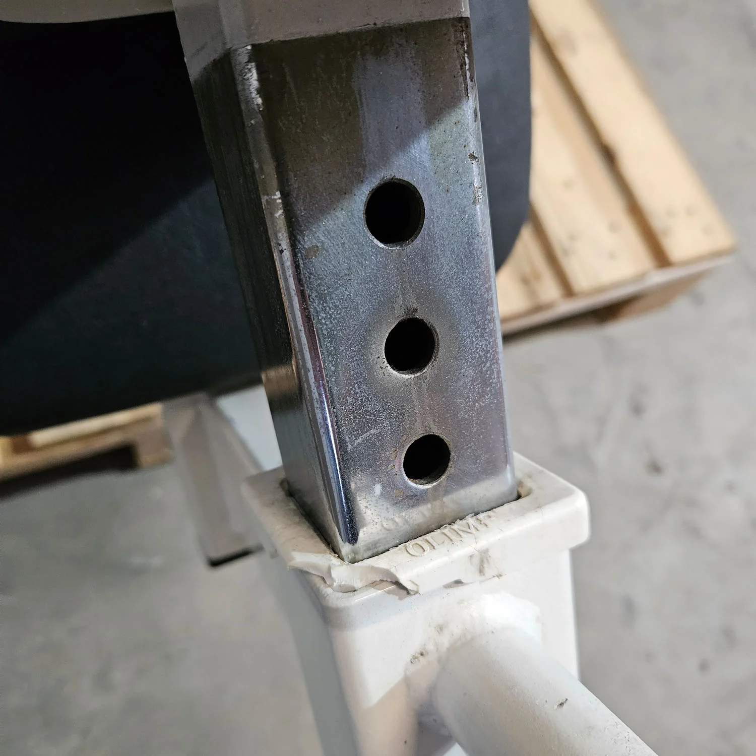 Olimp Schrägdrückerbank, Olympic Incline Bench, Hantelbank Schrägbankdrücken, Rahmenfarbe Weiß, gebraucht mit Gebrauchsspuren - Image 9