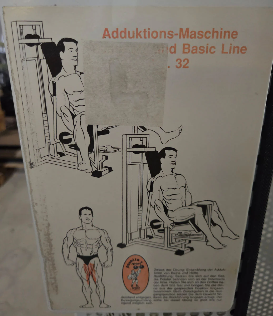 Panatta 2 Geräte im Set = Abduktoren und Adduktorenmaschine, Rahmen Weiß, Oldschool Bodybuilding Kraftgeräte, Fit 2000 Serie, gebraucht mit Gebrauchsspuren - Image 6