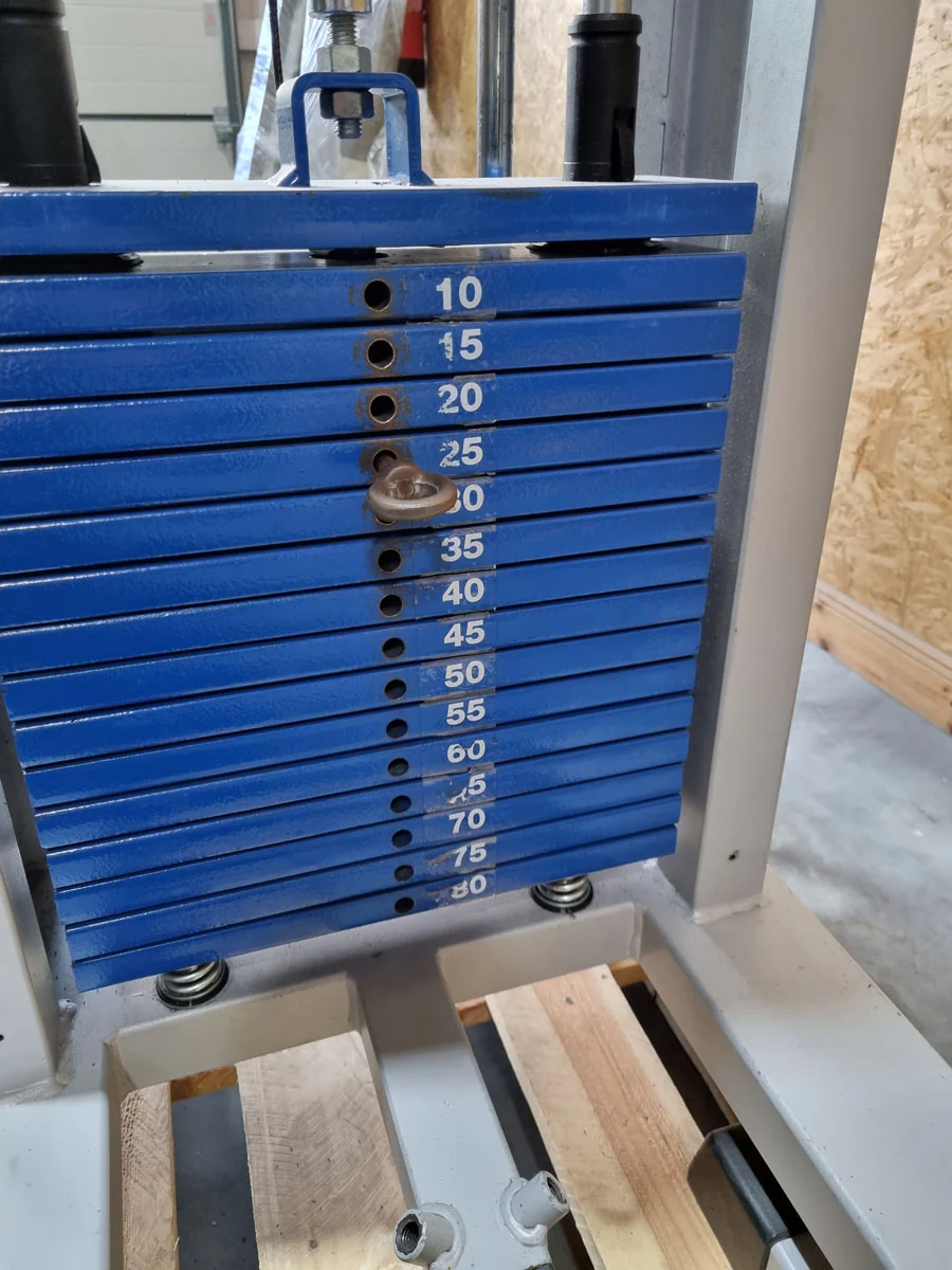 Panatta Doppel Seilzugturm, Trizepsturm von Oben, 1x mit Hüftpolster, 50kg und 80kg Gewichstblock, Triceps Pulley Tower - gebraucht - geprüfter Zustand - Image 10