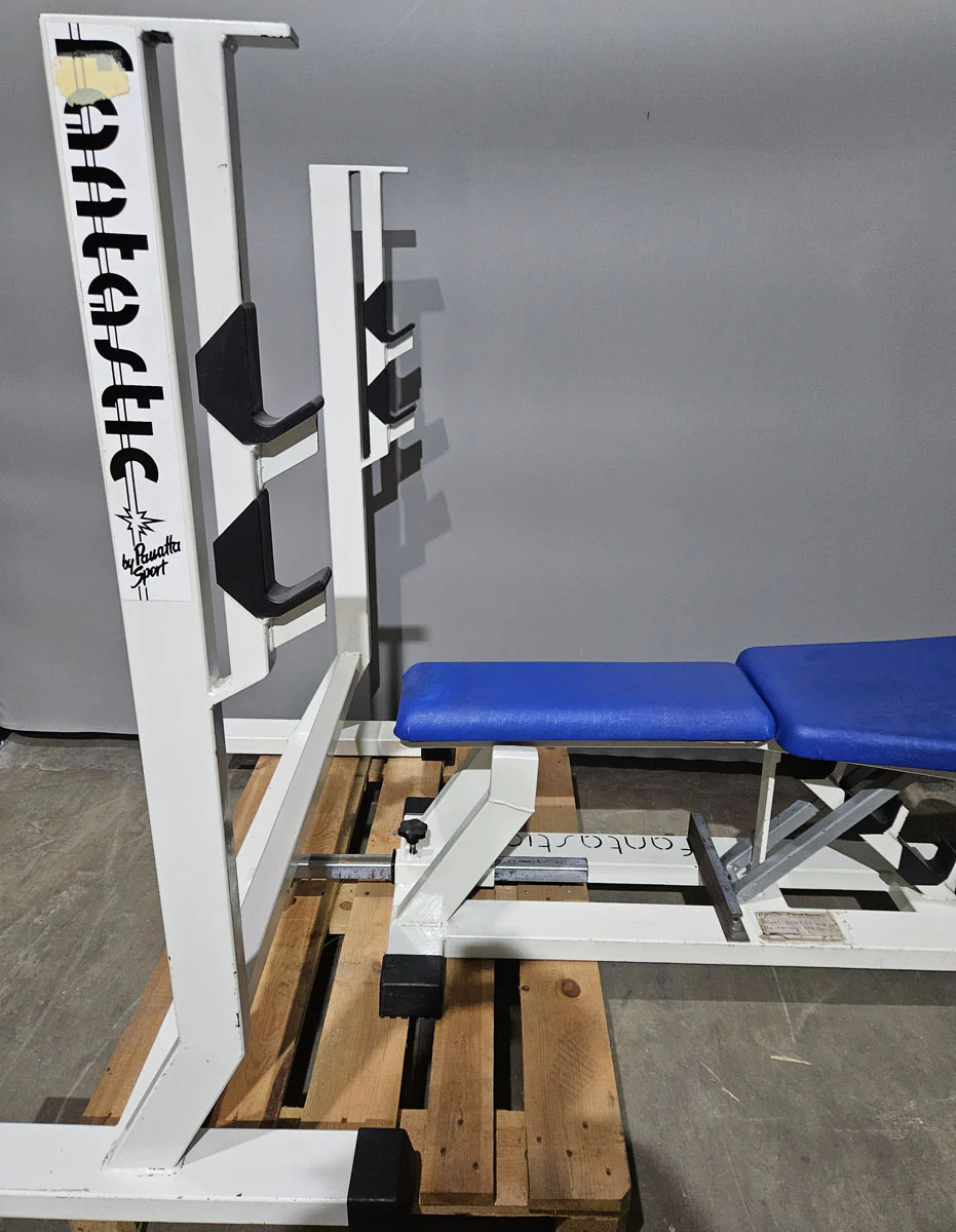 Panatta Hantelbank 3 in 1, Flachdrückerbank, Negativdrückerbank und Bauchbank in einem Gerät, Bankdrücken Fantastic, Oldschool Bodybuilding, Rahmenfarbe Weiß, gebraucht mit Gebrauchsspuren - Image 9