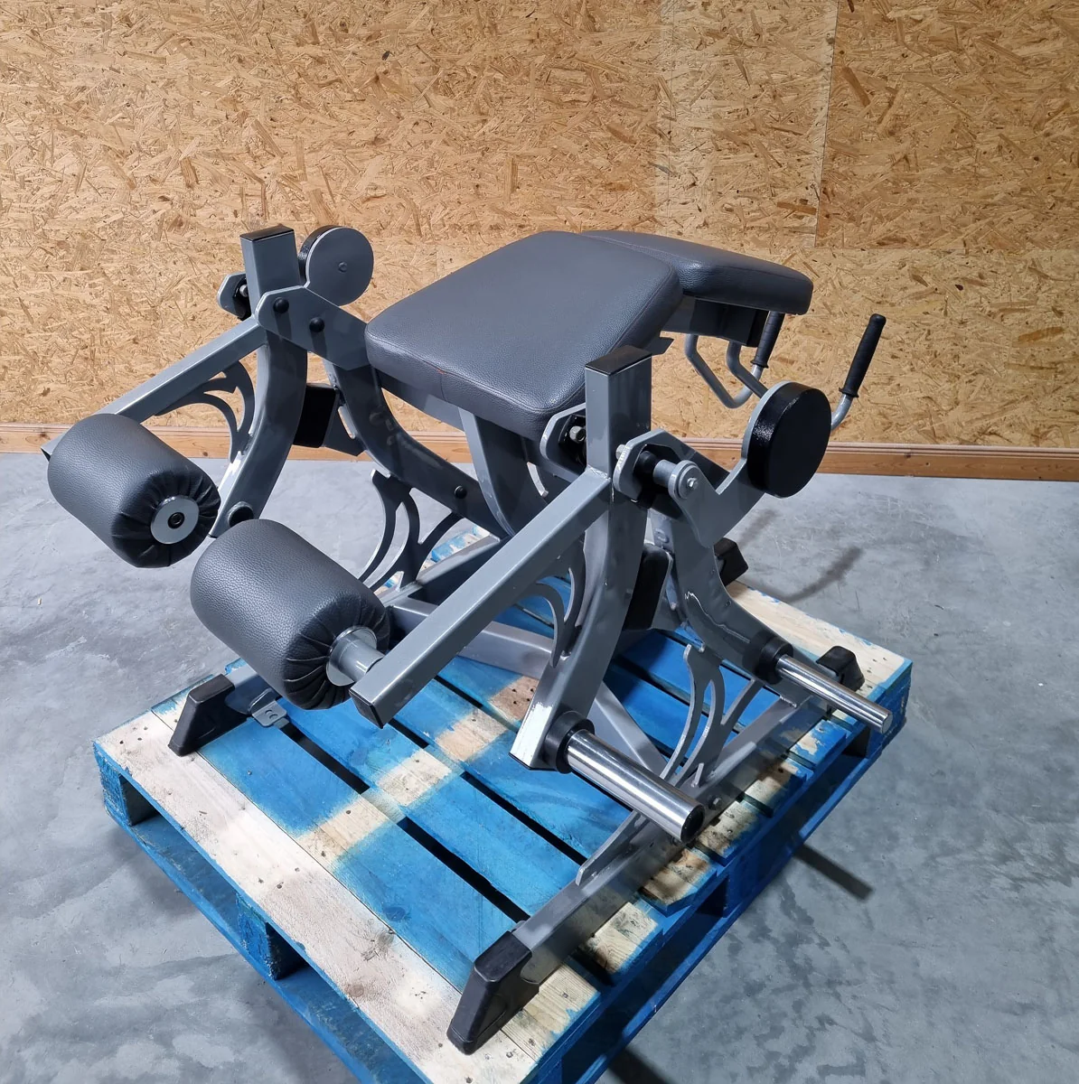 Plate loaded Set, 11 Kraftgeräte, Hammer Strength Nachbau, gebraucht - geprüfter Zustand - Image 25