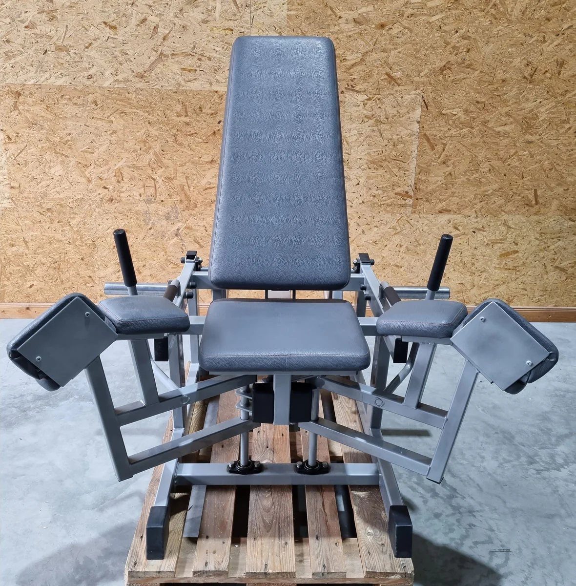 Plate loaded Set, 11 Kraftgeräte, Hammer Strength Nachbau, gebraucht - geprüfter Zustand - Image 30