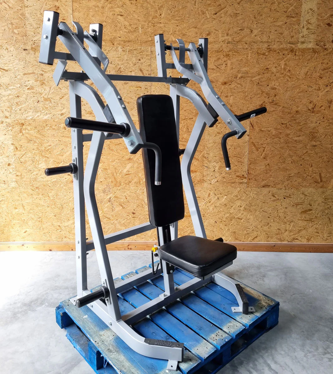 Plate loaded Set, 11 Kraftgeräte, Hammer Strength Nachbau, gebraucht - geprüfter Zustand - Image 6