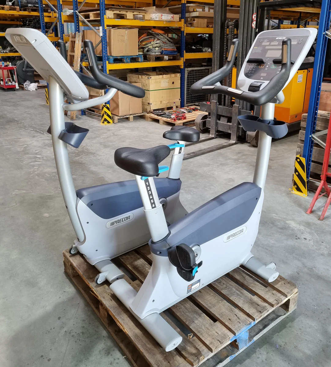 Precor 6 Cardioeräte im Set, nur 3 Jahre alt, neue Modelle, Laufband, AMT, Crosstrainer EFX, Ergometer, Recumbent etc, gebraucht - überholter Zustand - Image 10