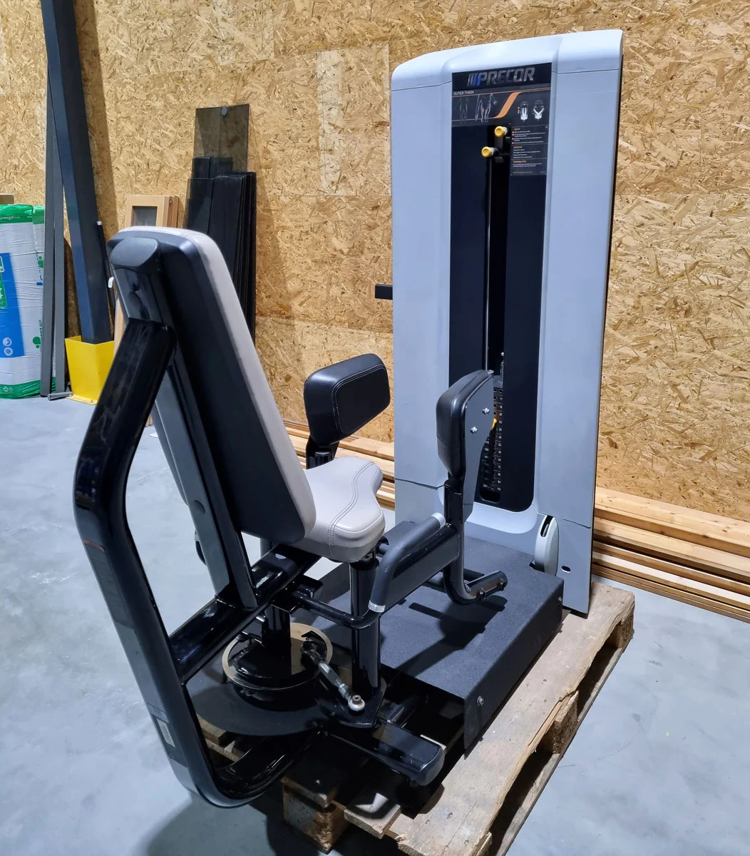 Precor Adduktoren und Abduktoren Kraftgeräte mit Steckgewichten im Set als Paar, Rahmenfarbe Schwarz, Polsterfarbe Grau, gebraucht - überholter Zustand - Image 10