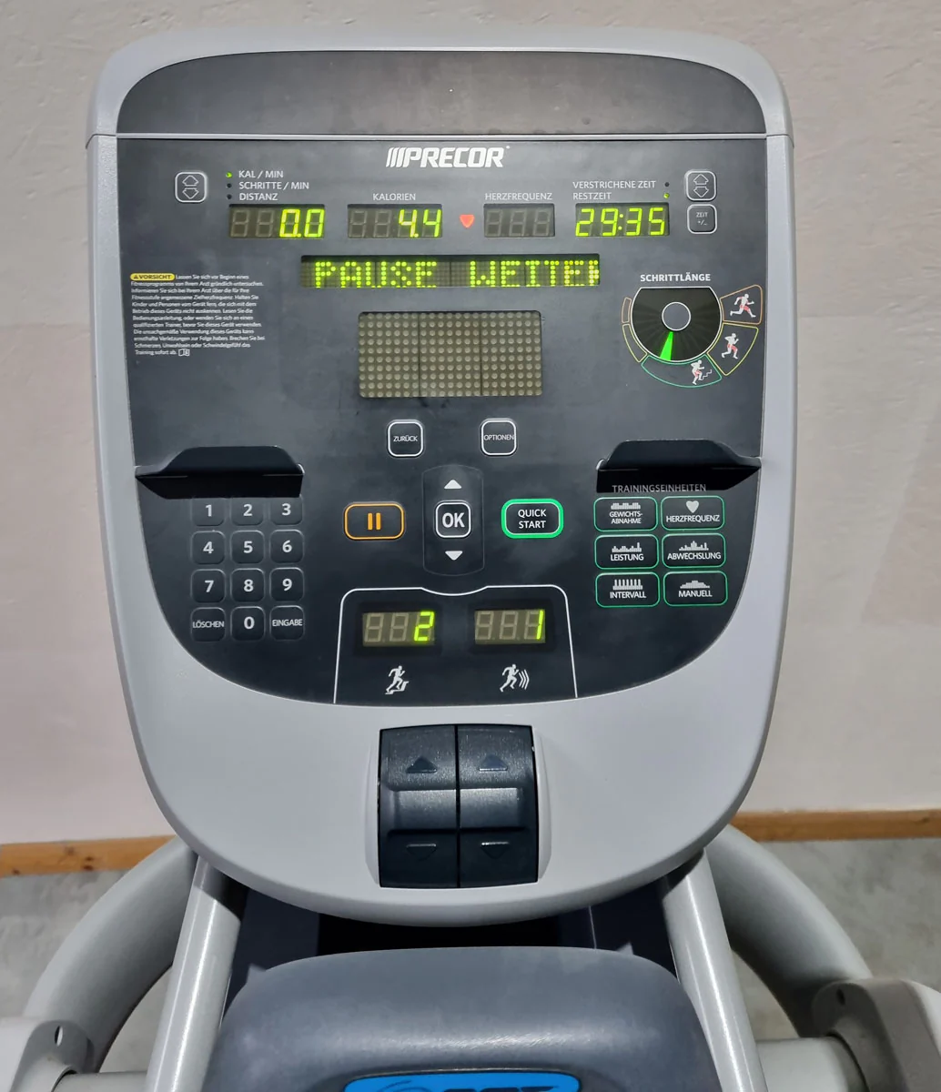 Precor AMT 835 Open Stride, Neues Modell, P30 Konsole LED - Crosstrainer, Stepper, Ellipsentrainer 3 in 1 - gebraucht - überholter Zustand - Image 7
