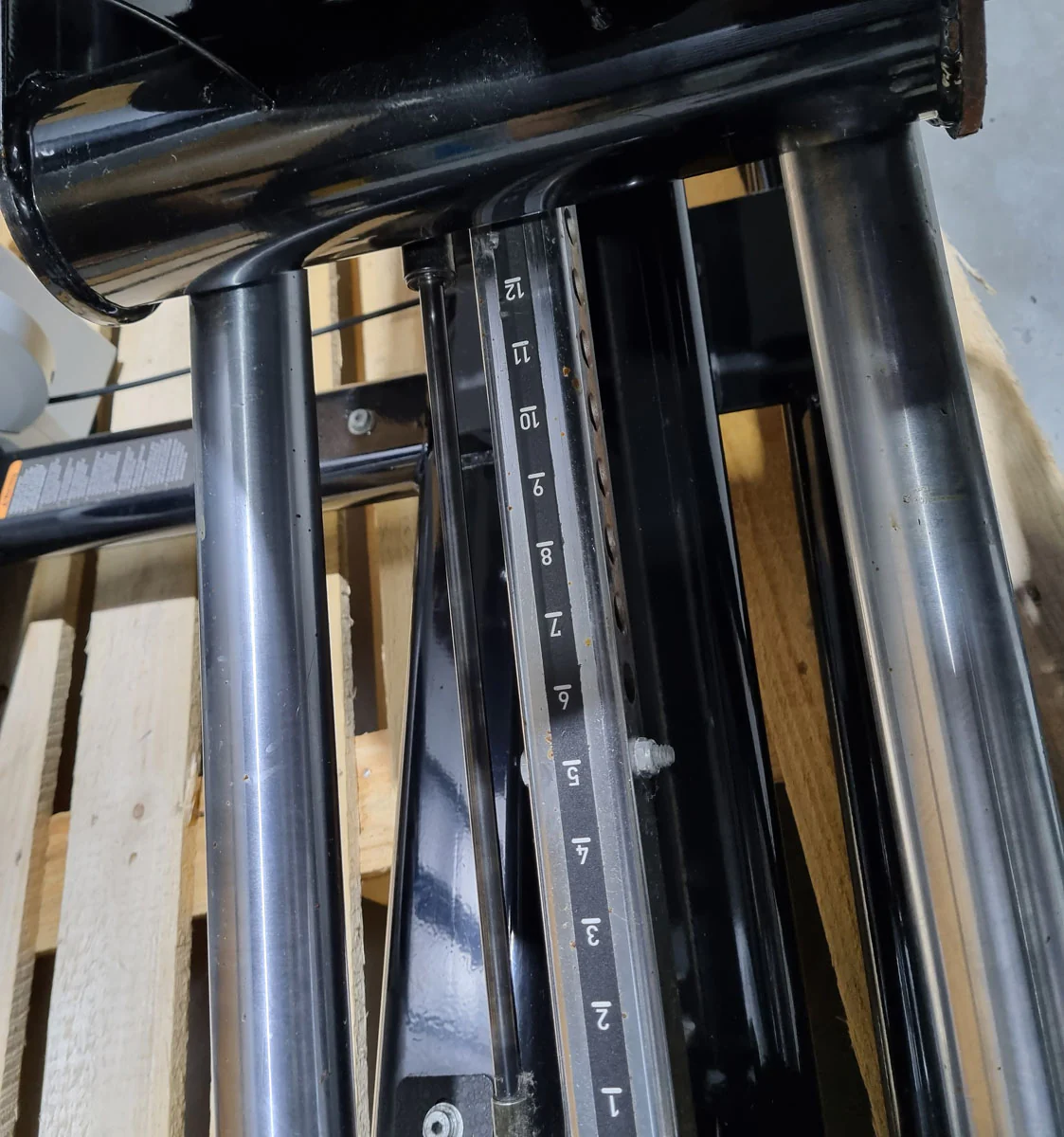 Precor Beinpresse sitzend, LegPress seated, Rahmenfarbe Schwarz, Polsterfarbe Grau, gebraucht - überholter Zustand - Image 5