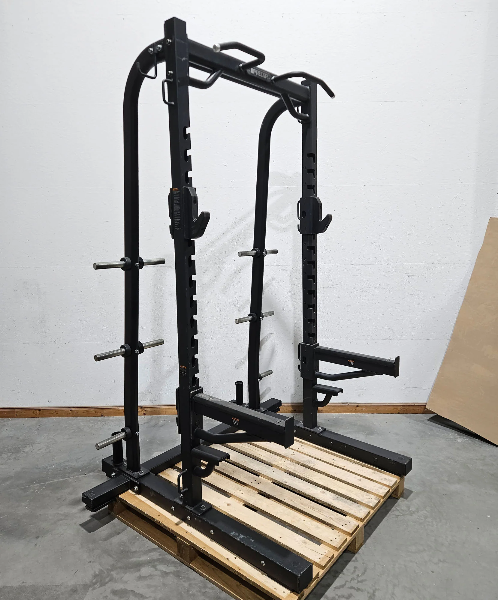 Precor Half Rack inkl. Bodenplattform, Abwurfplattform aus Gummi und Holz, Discovery Series, Ähnlich Full Power Rack, gebraucht - geprüfter Zustand mit optischen Gebrauchsspuren - Image 7