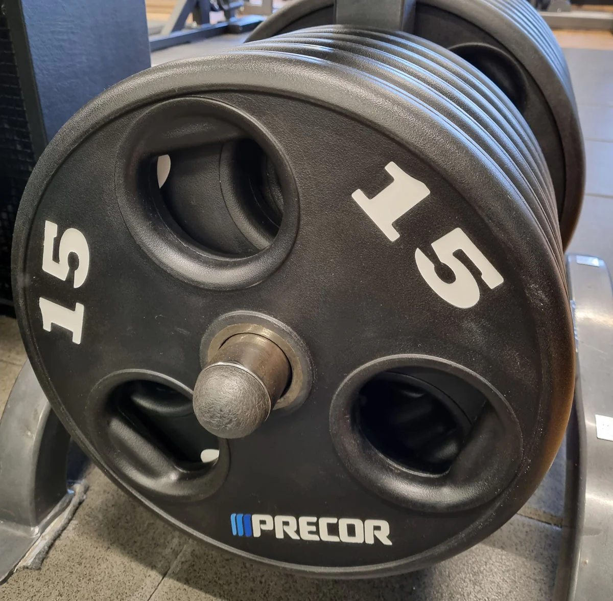 Precor Hantelscheiben, PU Polyurethan Gummiert, 937,5kg Gripper, Olympia 50mm, erst 3 Jahre alt, Schwarz, gebraucht - guter Zustand - Image 5