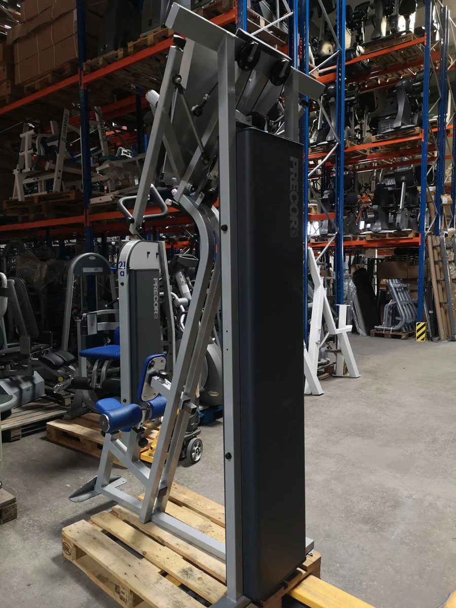 Precor Latzug, Lat Pulldown Curve dual, 105kg Gewichtsblock, Rahmenfarbe Silber, Polsterfarbe Blau, gebraucht - überholter Zustand - Image 4