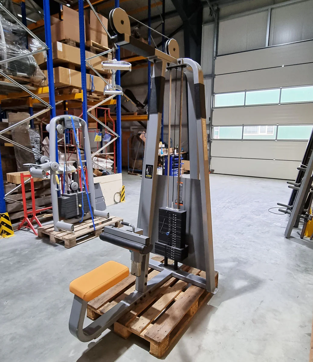 Precor Latzugmaschine von oben, Seilzug Pulldown, Lat Pull, Icarian Line, Rahmenfarbe Silber, gebraucht - überholter Zustand - Image 4