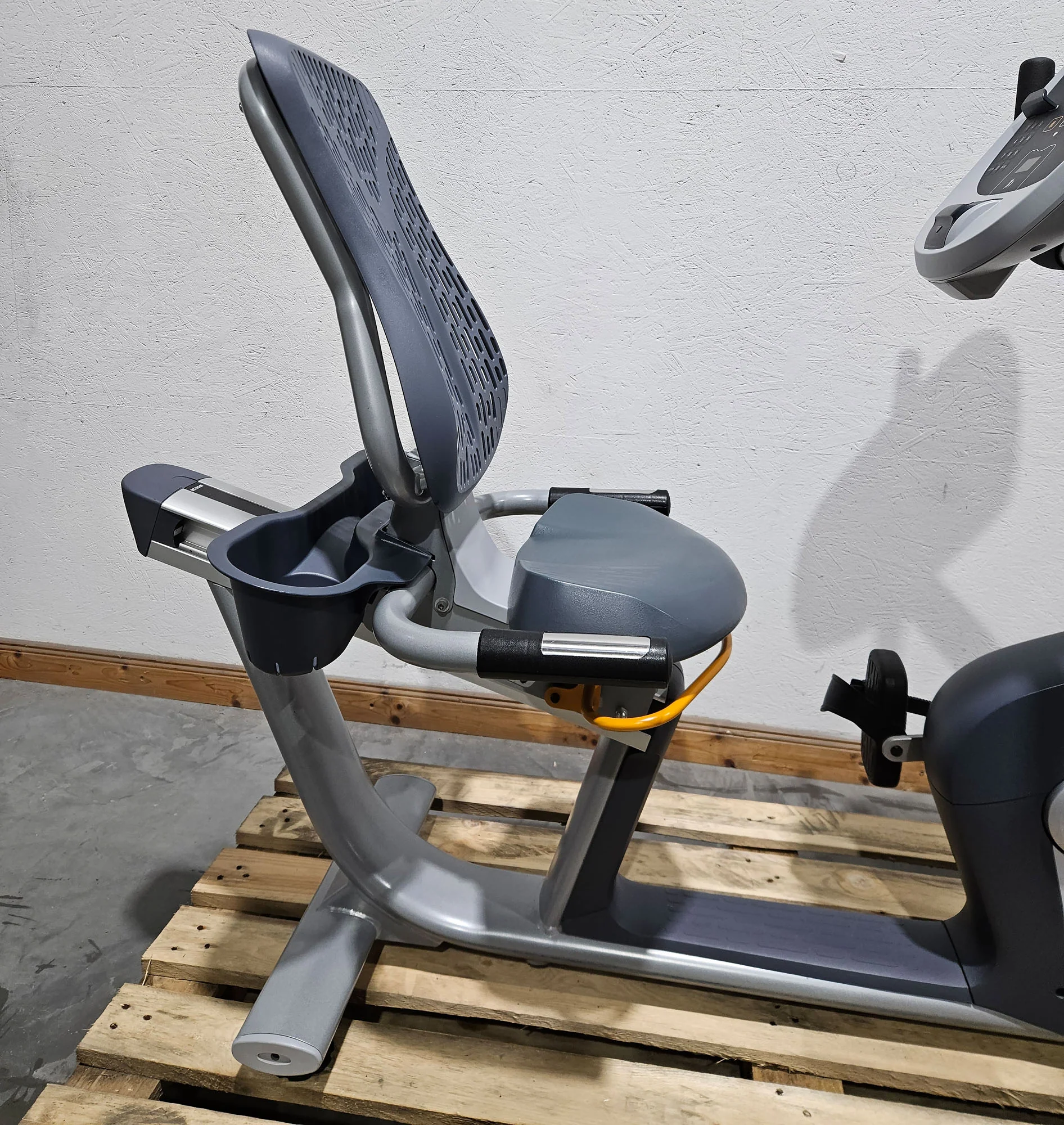 Precor Recumbent RBK 835, Liegeergometer, LED Konsole, gebraucht - überholter Zustand - Image 5