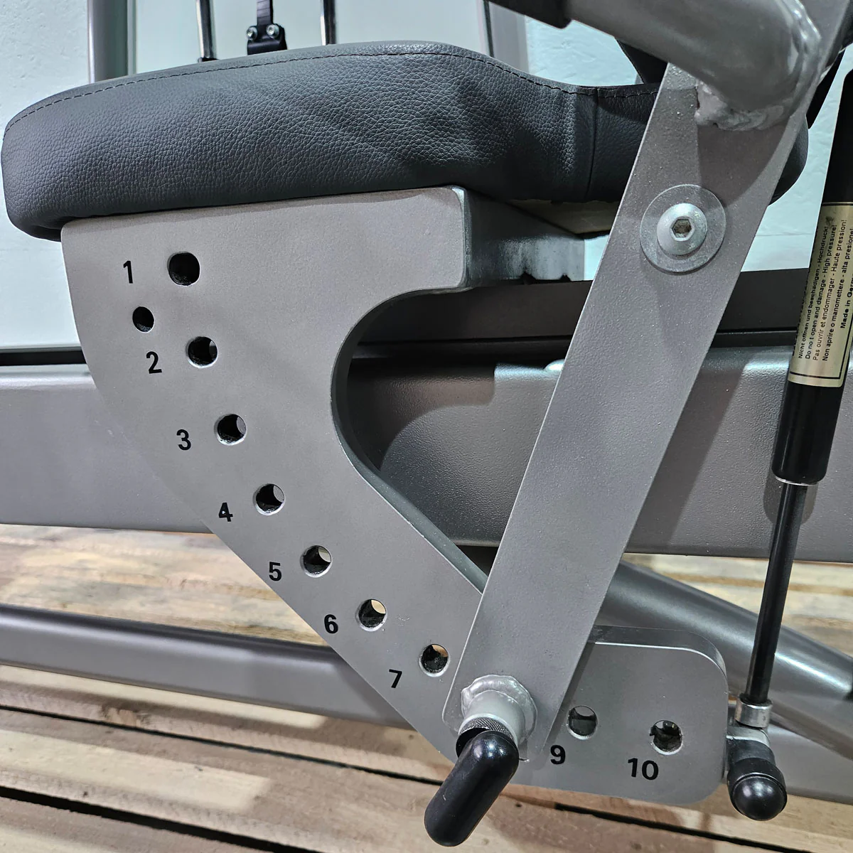 Proxomed - AS, Funktionsstemme, Beinpresse verstellbar sitzend - liegend, 200kg Gewichtsblock, gebraucht - überholter Zustand - Image 4
