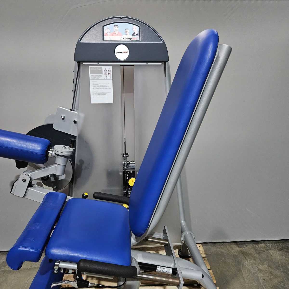 Proxomed Compass 530 Beinstrecker und Beinbeuger sitzend Kombigerät 2 in 1, Leg Curl and Leg Extension, MPG, Reha, Rahmen Silber, gerbaucht - überholter Zustand - Image 8