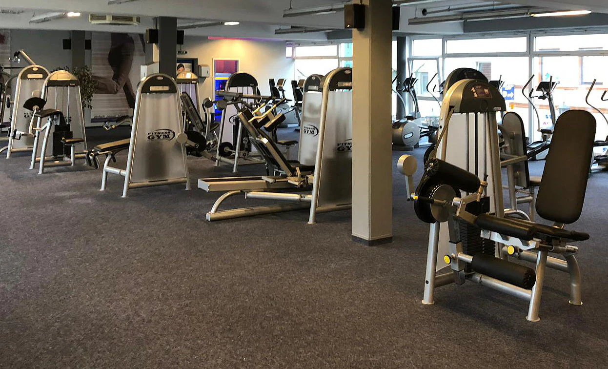 Proxomed Compass 530 medizinisches Kraftgeräteset, 26 Trainingsgeräte Proxowell C-Well, gebraucht - überholter Zustand - Image 2