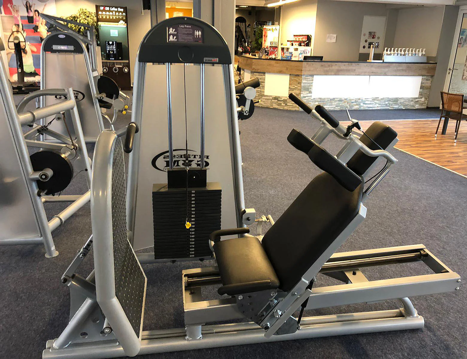 Proxomed Compass 530 medizinisches Kraftgeräteset, 26 Trainingsgeräte Proxowell C-Well, gebraucht - überholter Zustand - Image 4