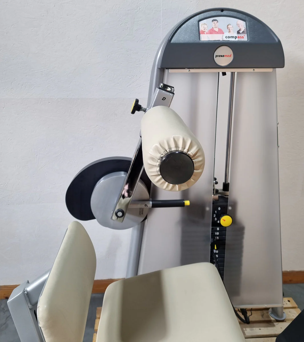 Proxomed Compass 530 Rückenflexion, Bauchmaschine, Rückenbeuger, Abdominal Crunch, MPG, Reha, Rahmenfarbe Silber, gebraucht - überholter Zustand - Image 6