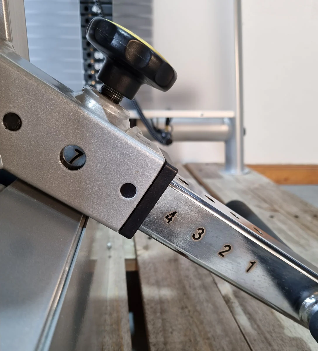 Proxomed Compass 530 Rumpfrotator, Rotator, Rotationsmaschine, Twister, Rotary Torso, seitliche Bauchmuskeln, MPG, Reha, Rahmenfarbe Silber, gebraucht - überholter Zustand - Image 14