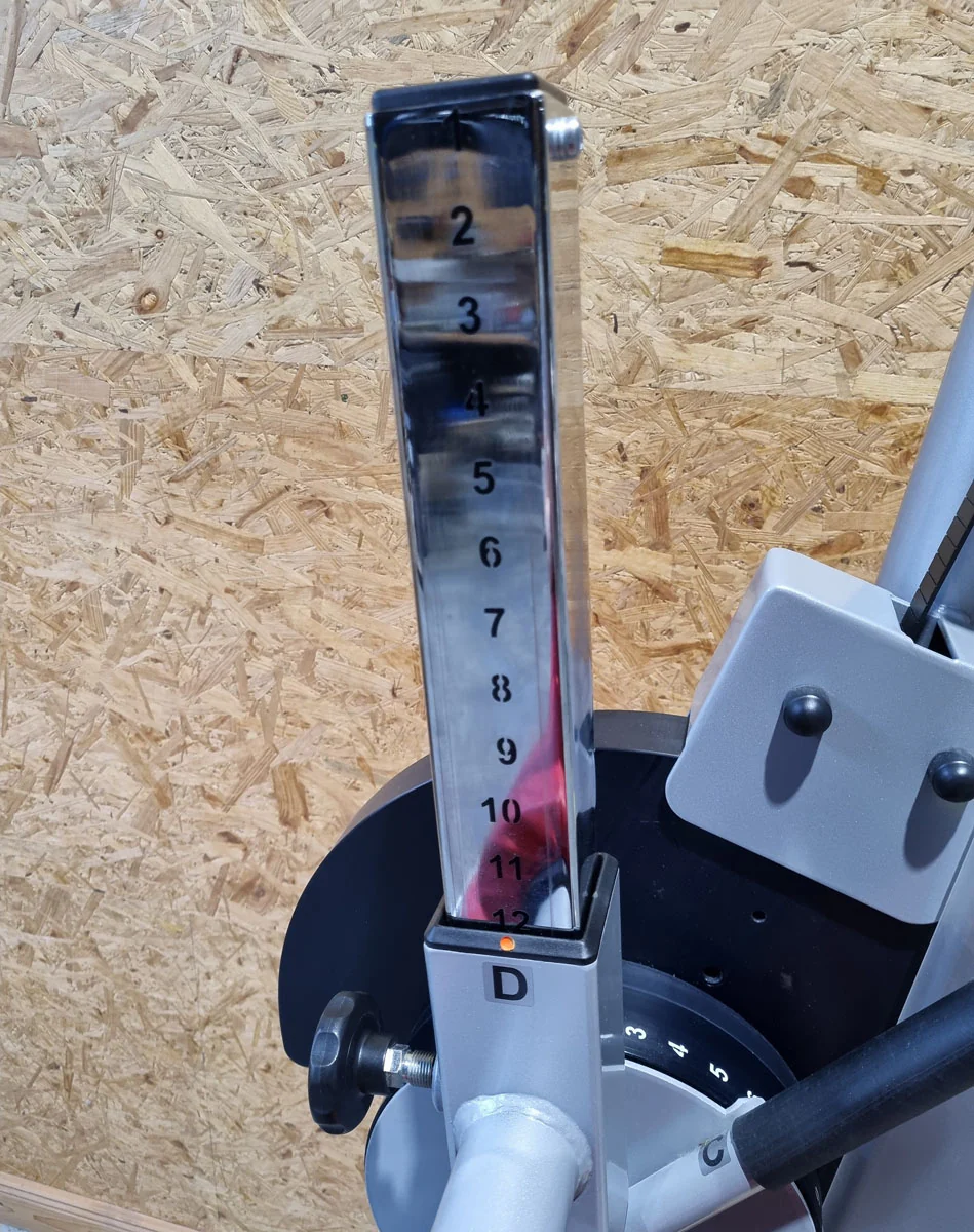 Proxomed Rückenstrecker-beuger Kombi Compass 530, Hyperextension und Bauchmaschine 2 in 1 Kombigerät, MPG, Reha, Rahmenfarbe Silber, gebraucht - überholter Zustand - Image 11