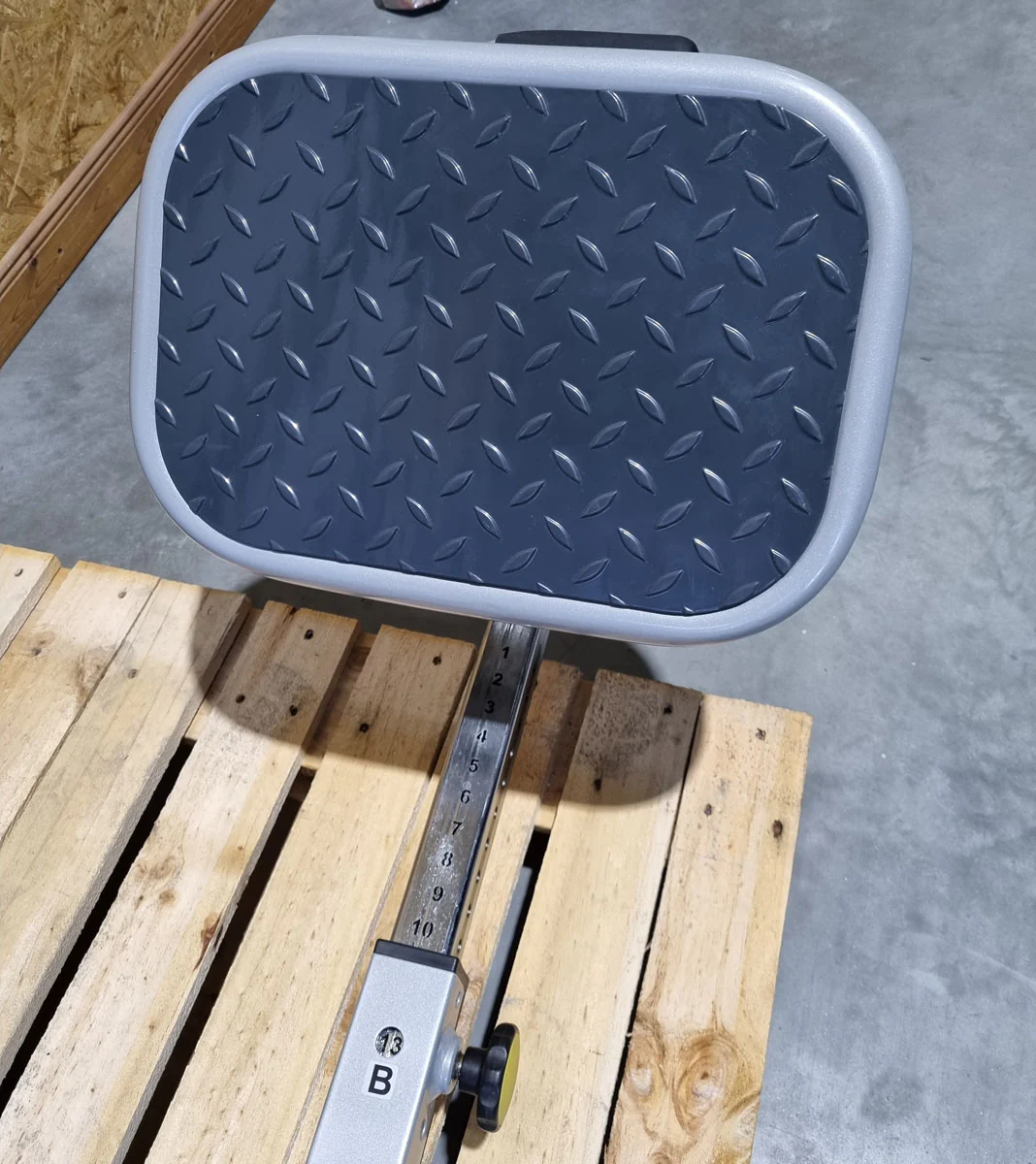 Proxomed Rückenstrecker-beuger Kombi Compass 530, Hyperextension und Bauchmaschine 2 in 1 Kombigerät, MPG, Reha, Rahmenfarbe Silber, gebraucht - überholter Zustand - Image 16