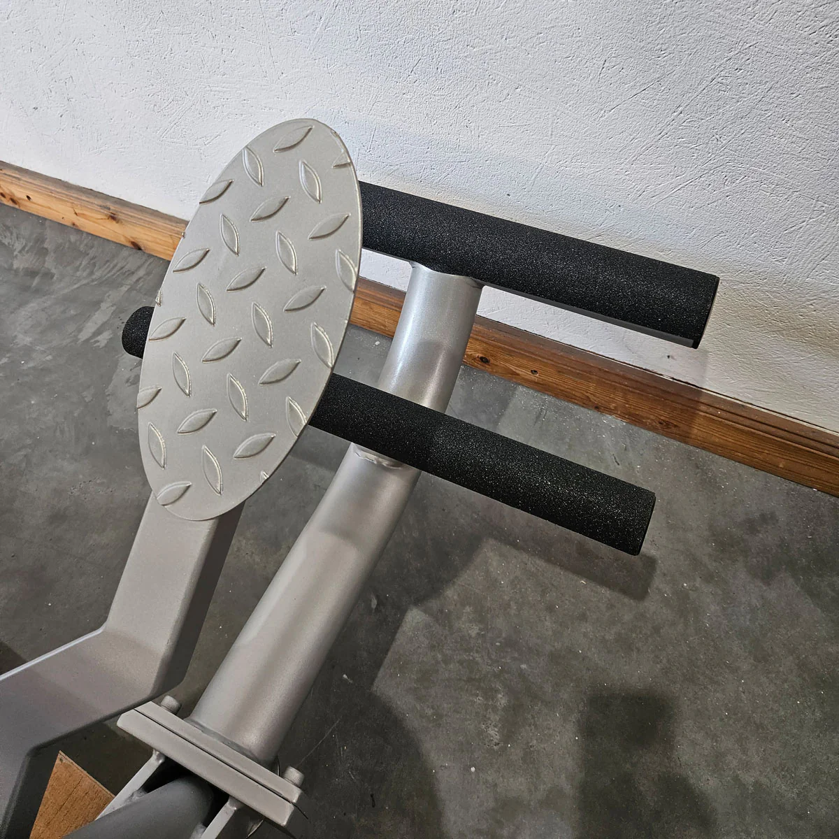 Proxowell bzw Proxomed Bankdrückmaschine, Brustpresse, Chestpress, 100kg Gewichtsblock, Compass bzw C-Well Serie, Rahmenfarbe Silber, gebraucht - überholter Zustand - Image 7