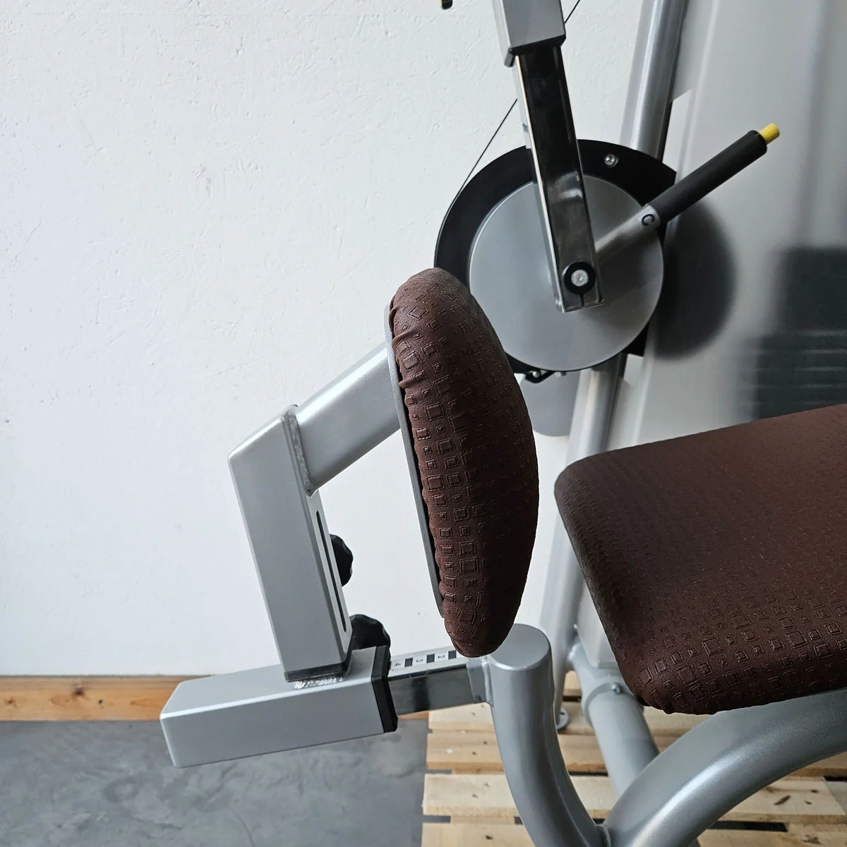 Proxowell bzw Proxomed Rückenflexion, Bauchmaschine, Rückenbeuger, Abdominal Crunch, 100kg Gewichtsblock, Compass bzw C-Well Serie, Rahmenfarbe Silber, gebraucht - überholter Zustand - Image 10
