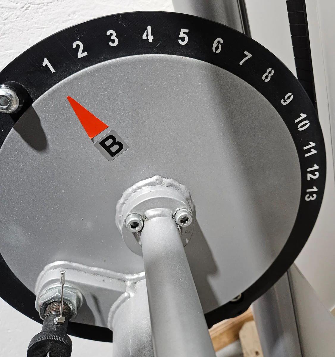 Proxowell bzw Proxomed Schulterblattfixator, Latzug von Oben geführt, Compass bzw C-Well Serie, Rahmenfarbe Silber, gebraucht - überholter Zustand - Image 3