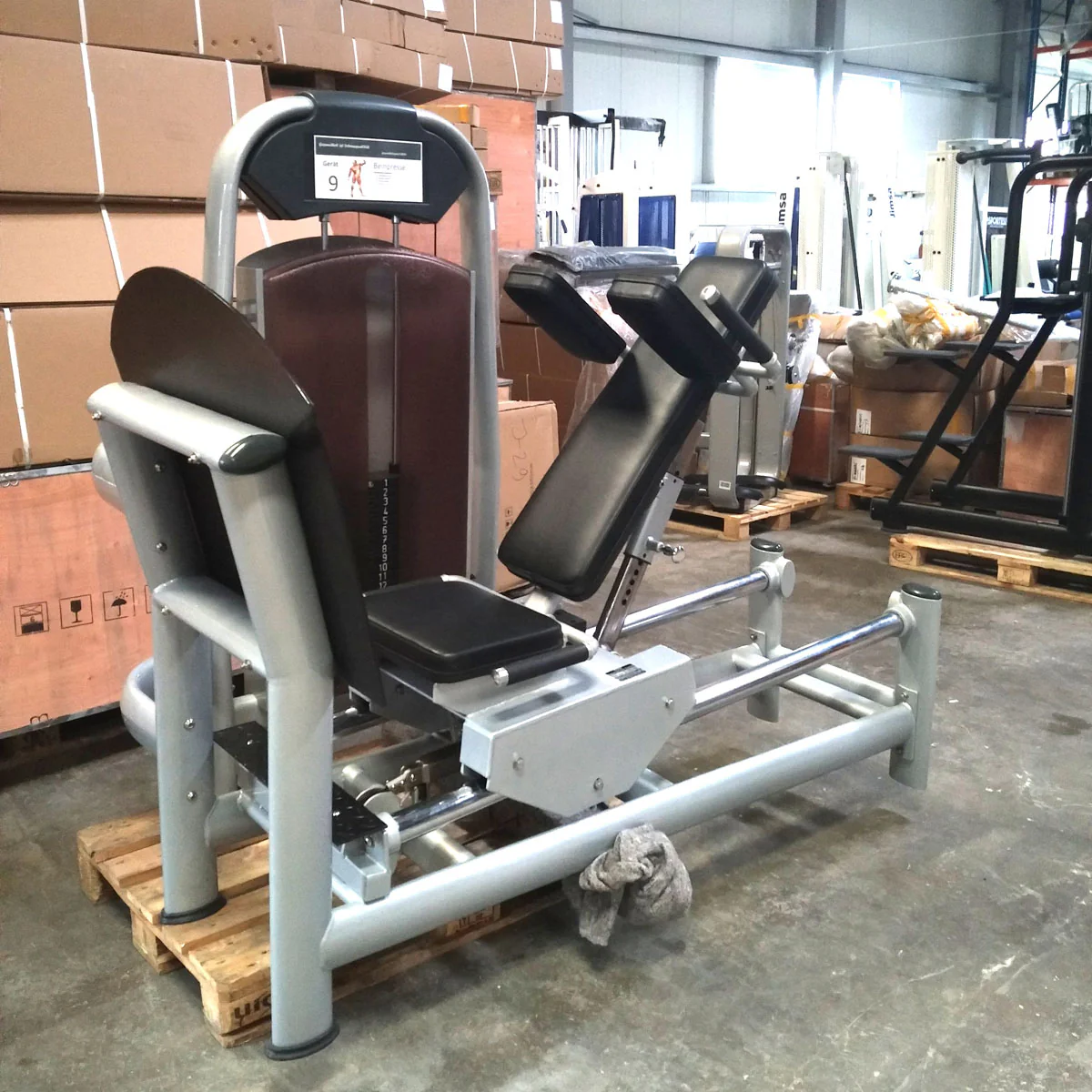 Realleader Beinpresse verstellbar, ähnlich Funktionsstemme, sitzend und liegend, Leg Press, Silber, gebraucht - Image 5