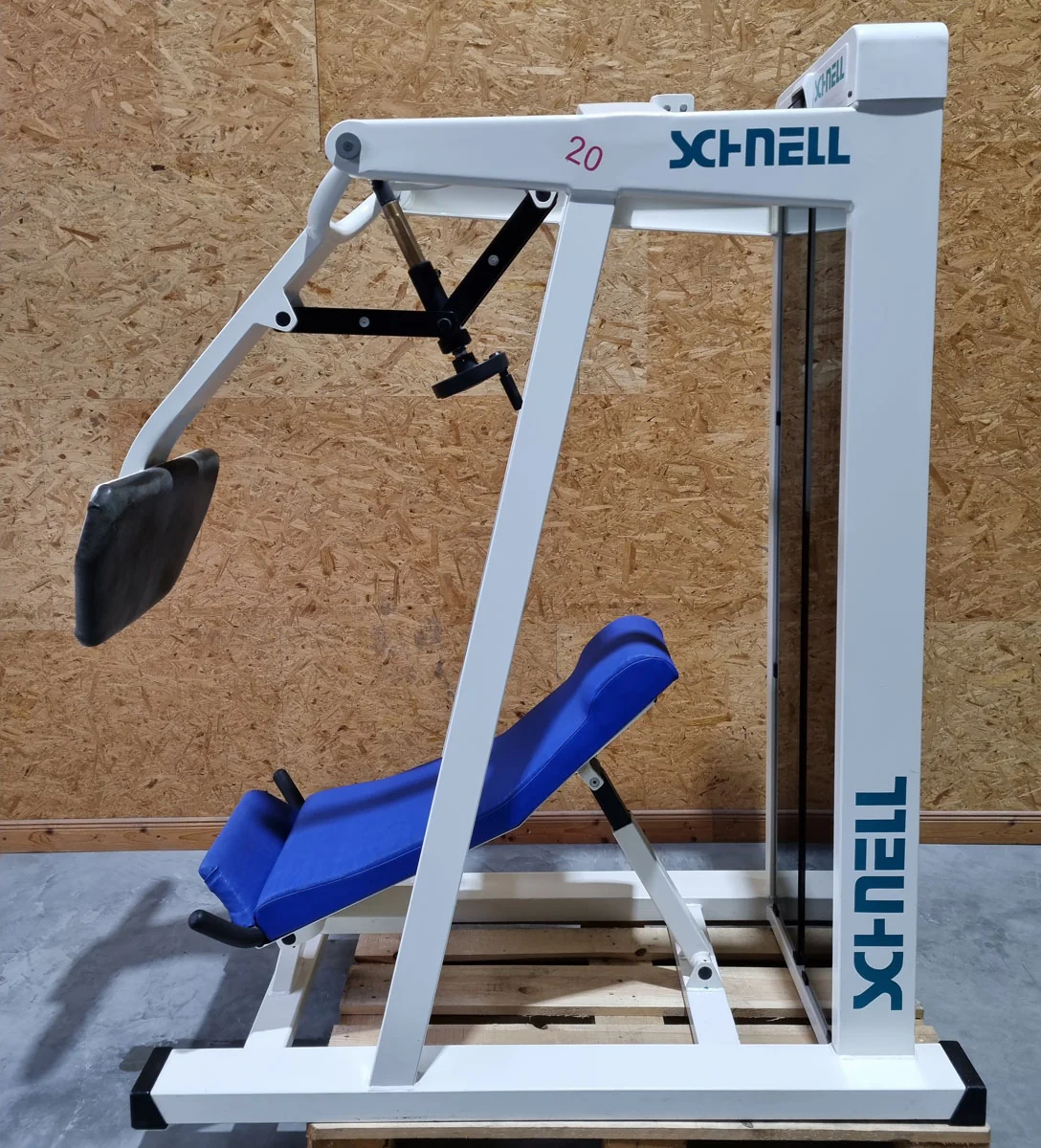 Schnell Beinpresse 45° Legpress, Beinpress-Maschine aus der Target Kompakt Line - Oldschool Bodybuilding, Rahmenfarbe Weiß, gebrauchter - überholter Zustand - Image 2