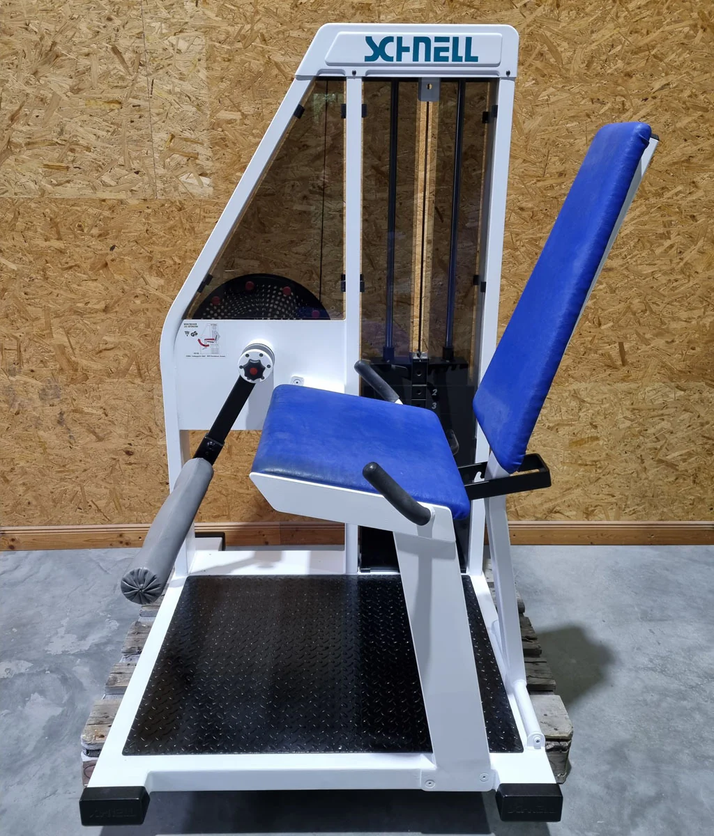 Schnell Beinstrecker und Beinbeuger sitzend im Set 2 Geräte - Neu lackiert - Leg Curl und Leg Extension, Rahmenfarbe Weiß, Polsterfarbe Blau, gebraucht - überholter Zustand - Image 11