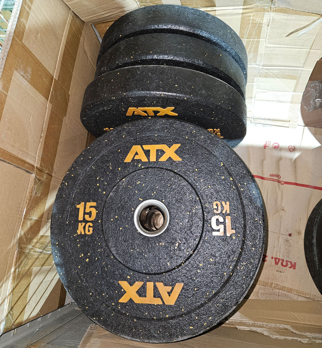Set 230kg Bumper Plates von ATX - 2x 25kg, 4x 20kg, 4x 15kg, 4x 10kg, Hantelscheiben 50mm Durchmesser aus Granulat gepresst in Schwarz mit bunten Farbflecken, gebraucht - mit Gebrauchsspuren - Image 8