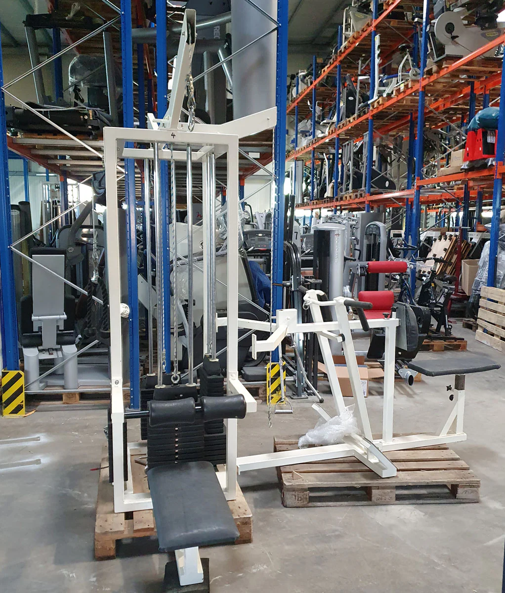 Sportesse 4 Stationenturm, 4 Stack Multi Station, große Gewichtsblöcke, Rahmenfarbe Weiß, gebraucht - geprüfter Zustand - Image 2