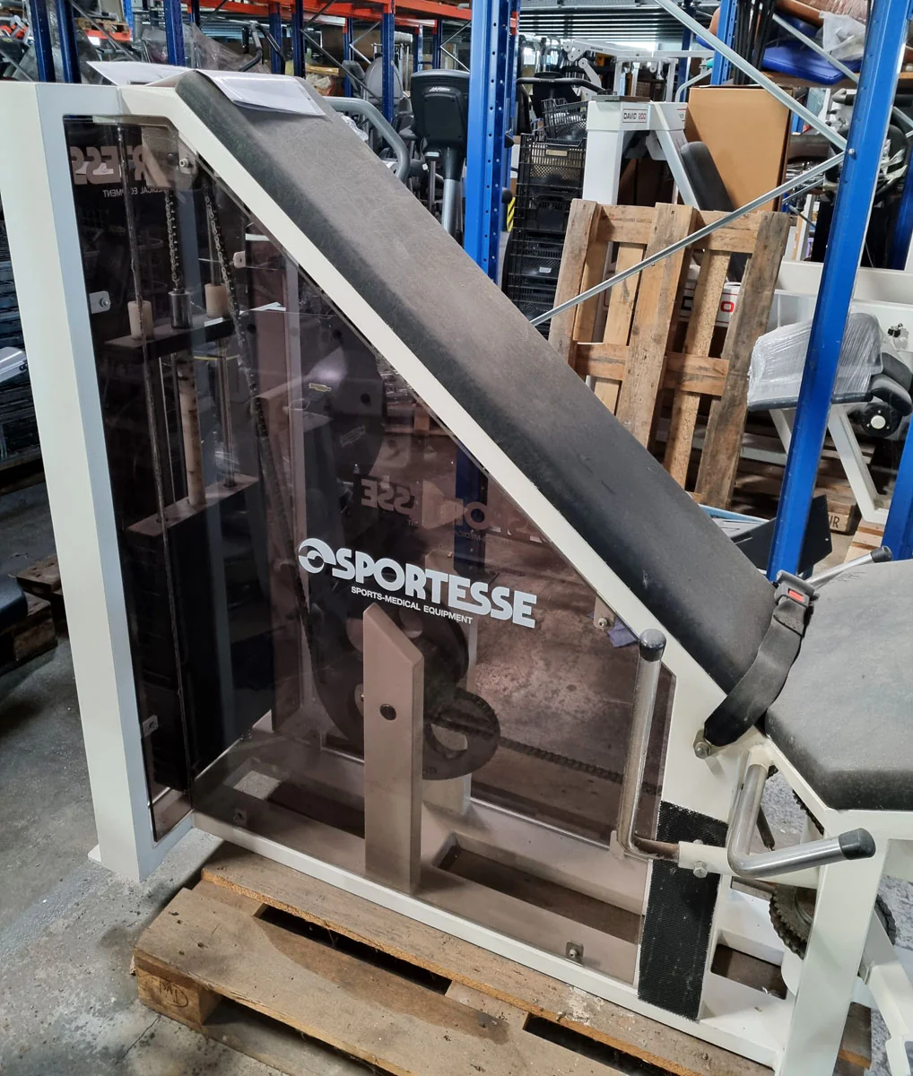 Sportesse Adduktorenmaschine, Oldschool, Rahmenfarbe Weiß mit brauner Plexiglasverkleidung, gebraucht mit Mängeln - Sonderpreis - Image 3