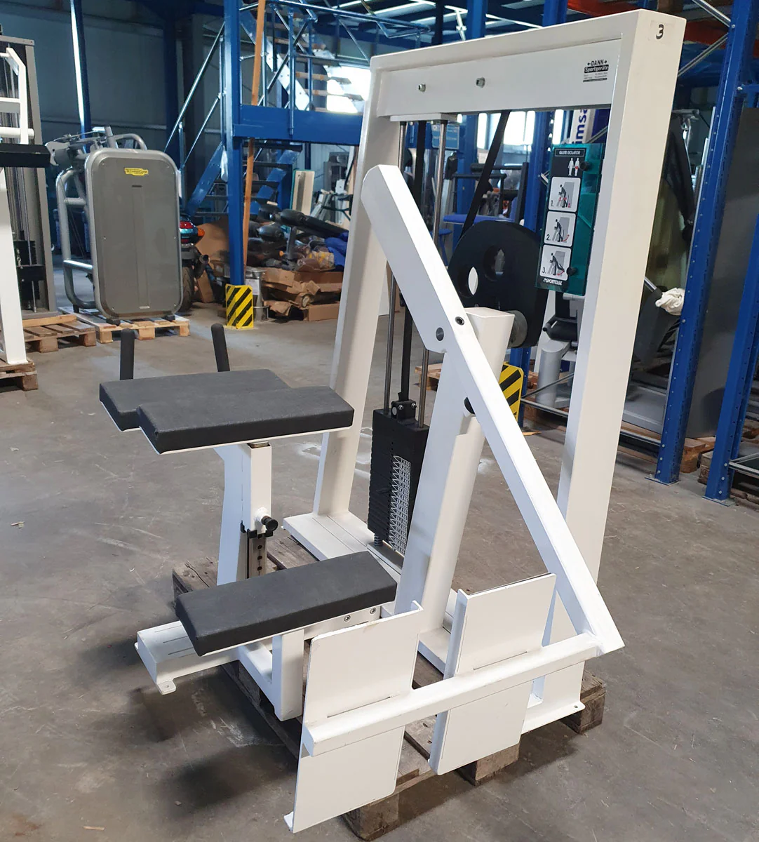 Sportesse Pomaschine, Gluteusmaschine stehend, Glute Isolator Raise, Rahmen Weiß, gebraucht - geprüfter Zustand - Image 3