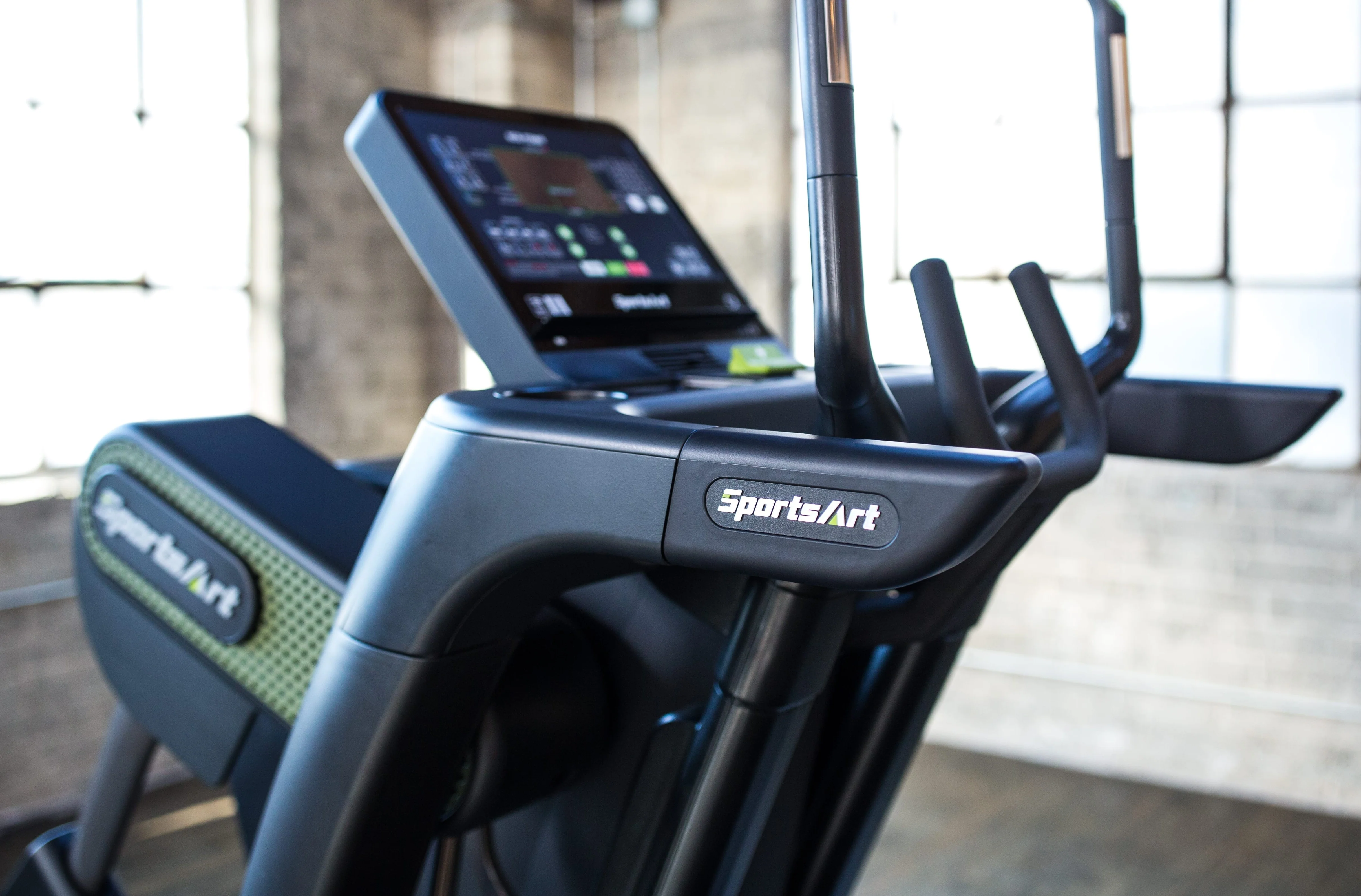 Sportsart 3-in-1 Crosstrainer G886 Verso - Image 6