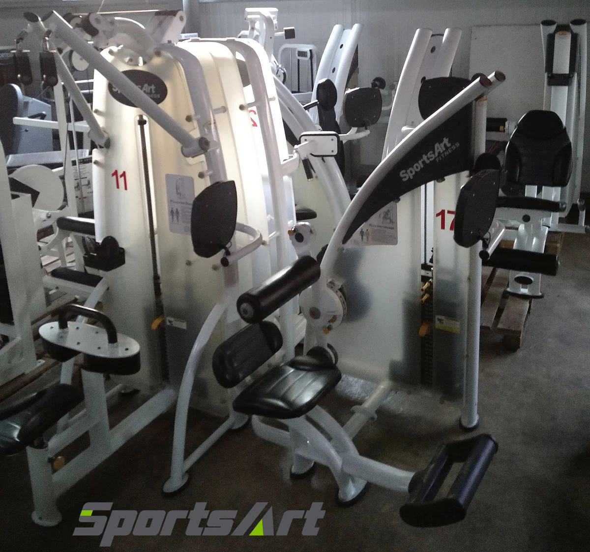 SportsArt 9er Kraftzirkel mit Emotion Displays, Status Serie Kraftgeräte, erweiterbar, Farbe Weiß, gebraucht und generalüberholt - Image 10