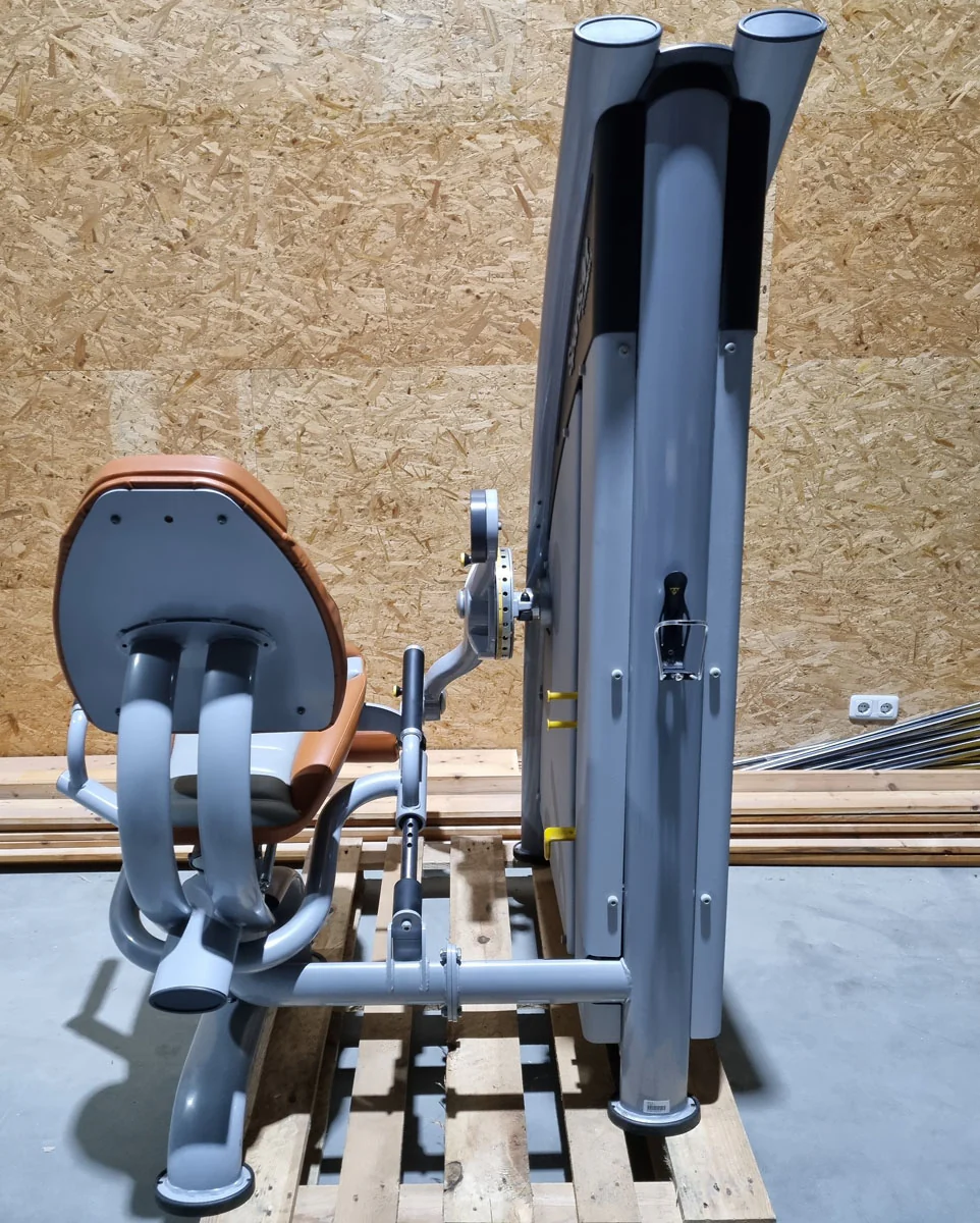 SportsArt Beinstrecker, Leg Extension, Status Serie, Verkleidung neu lackiert, Rahmenfarbe Silber, gebraucht - überholter Zustand - Image 5