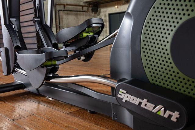 Sportsart Elliptical, Ellipsentrainer G874 - Image 6