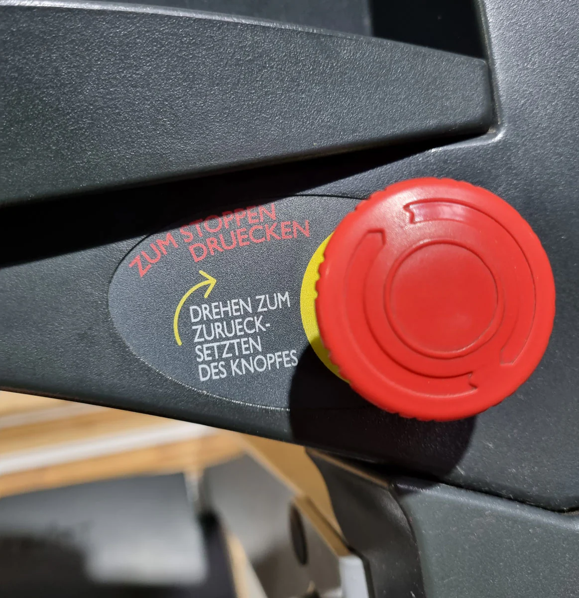 SportsArt Laufband 6300 HR mit Not-Aus Knopf und Handlauf, gebraucht - überholter Zustand - Image 6