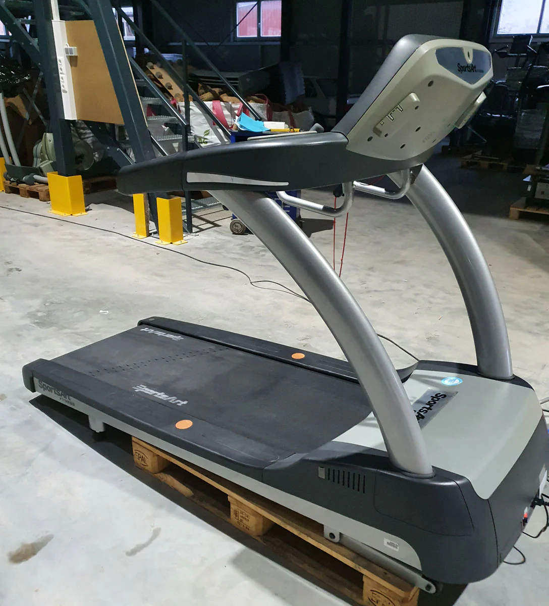 SportsArt Laufband, T652 Commercial Treadmill, Rahmen Silber-Schwarz, gebraucht - überholter Zustand - Image 5