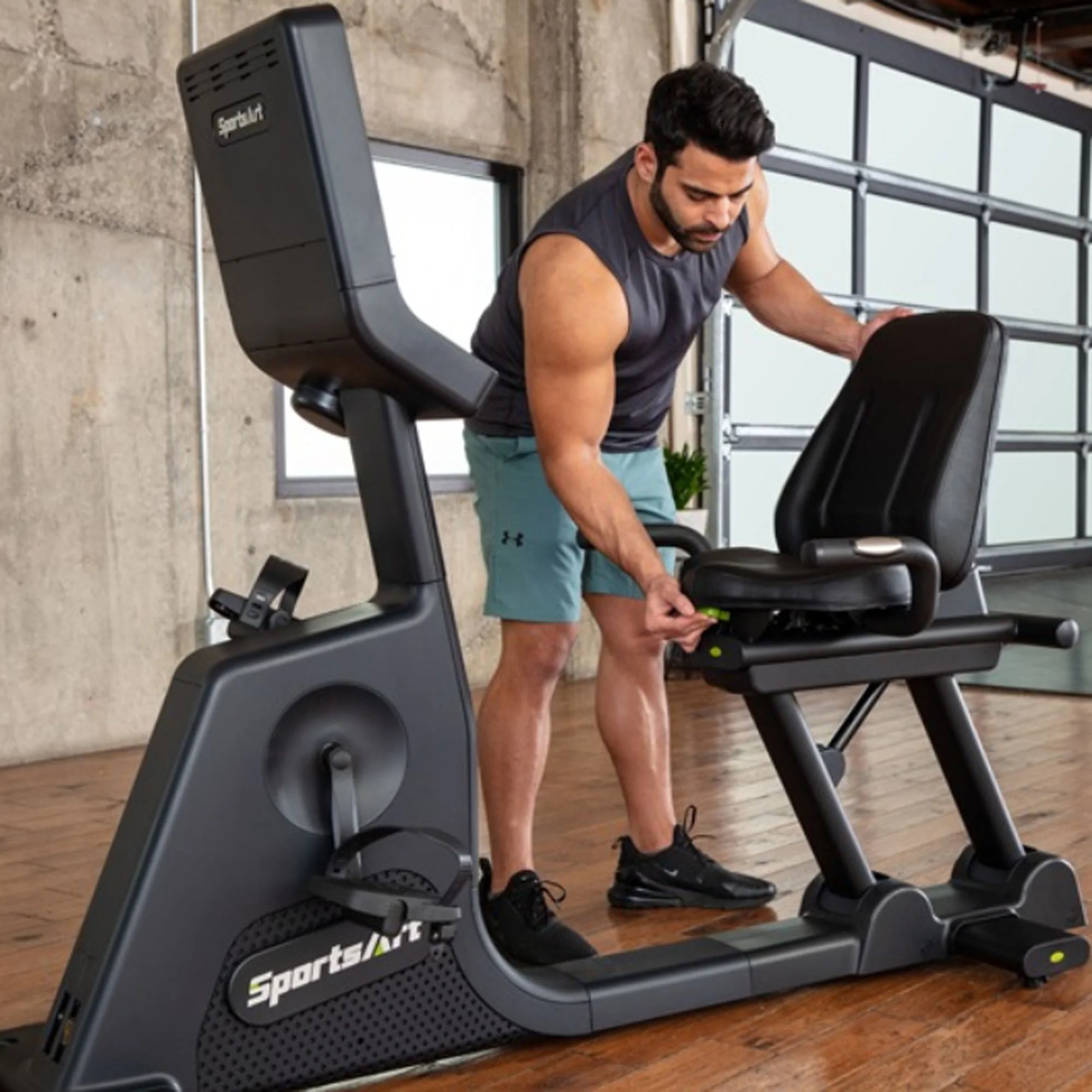 Sportsart Recumbent Bike - Liegeergometer C573R - Image 7