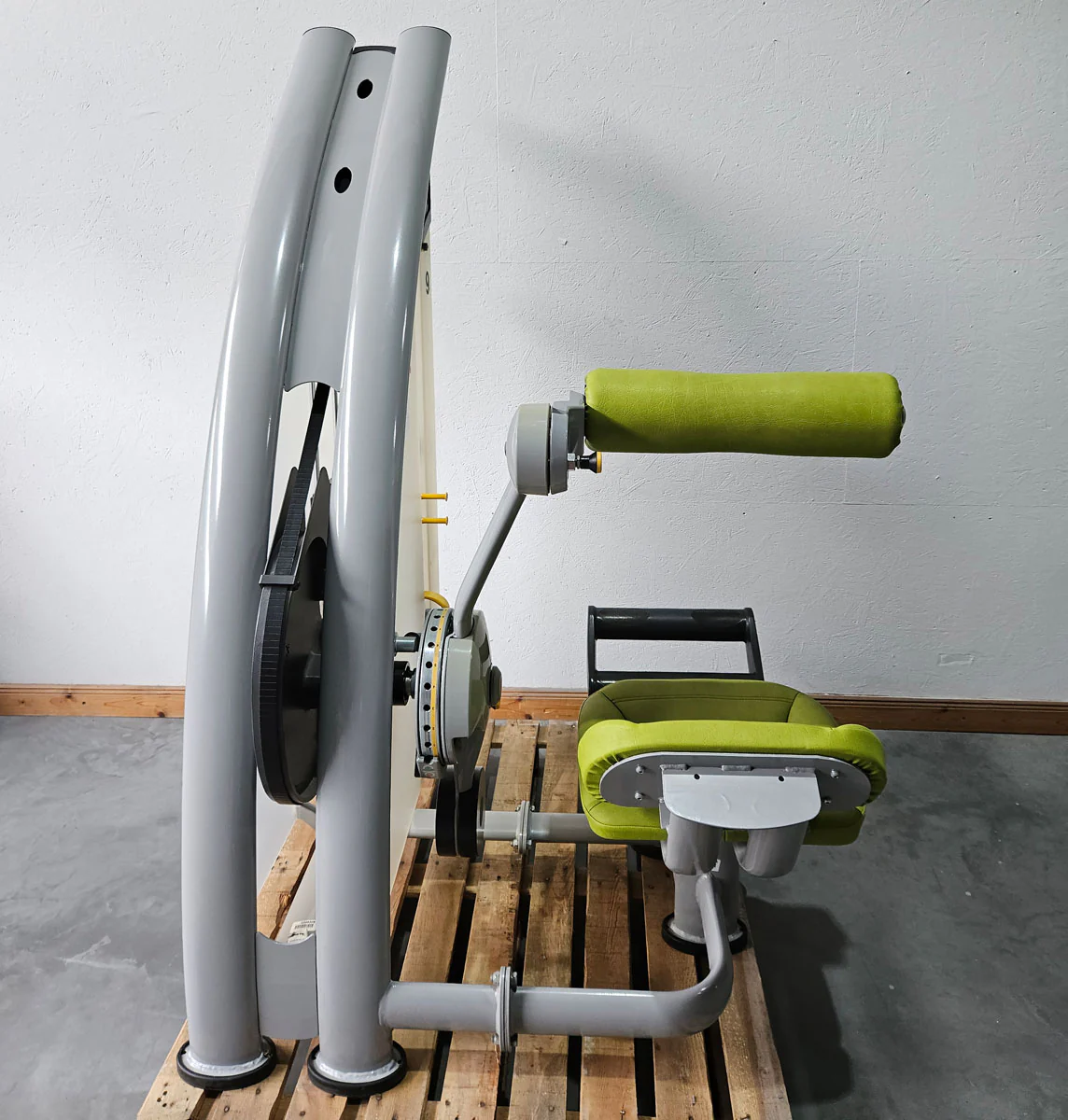 SportsArt Rückenstrecker Maschine S932 A932 N932, Back Extension, Hyperextension Machine, Rahmenfarbe Silber, gebraucht - überholter Zustand - Image 4
