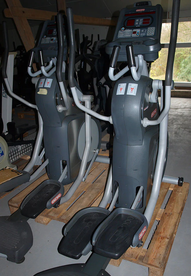 Star Trac 6230 Elite Ellipsen Crosstrainer Sintpo, gebraucht - geprüfter Zustand - Image 2