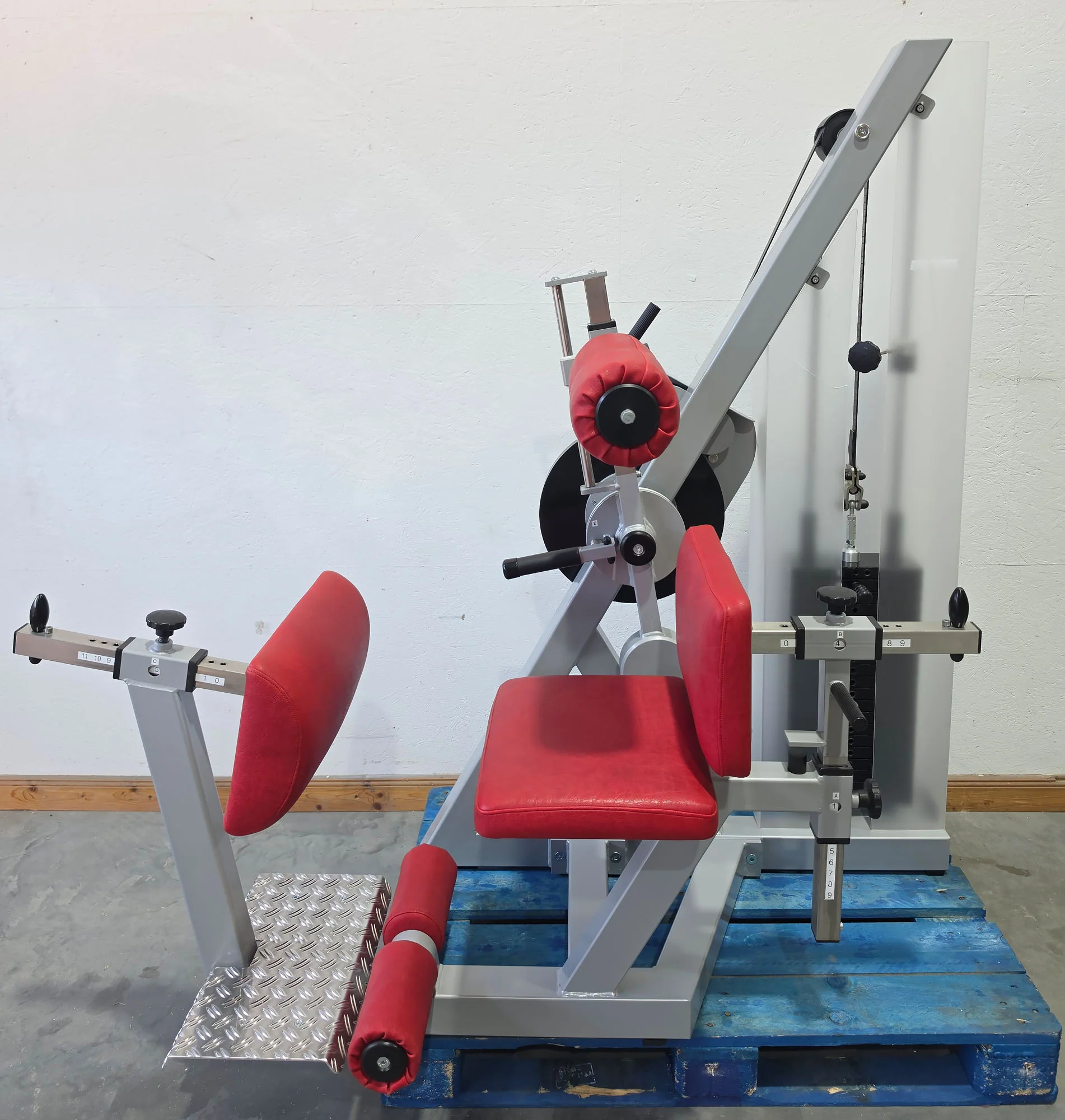 SVG Bauchbeuger / Rückenstrecker, Bauchmaschine und Rückenmaschine Kombigerät 2 in 1, MPG, gebraucht - überholter Zustand - Image 4