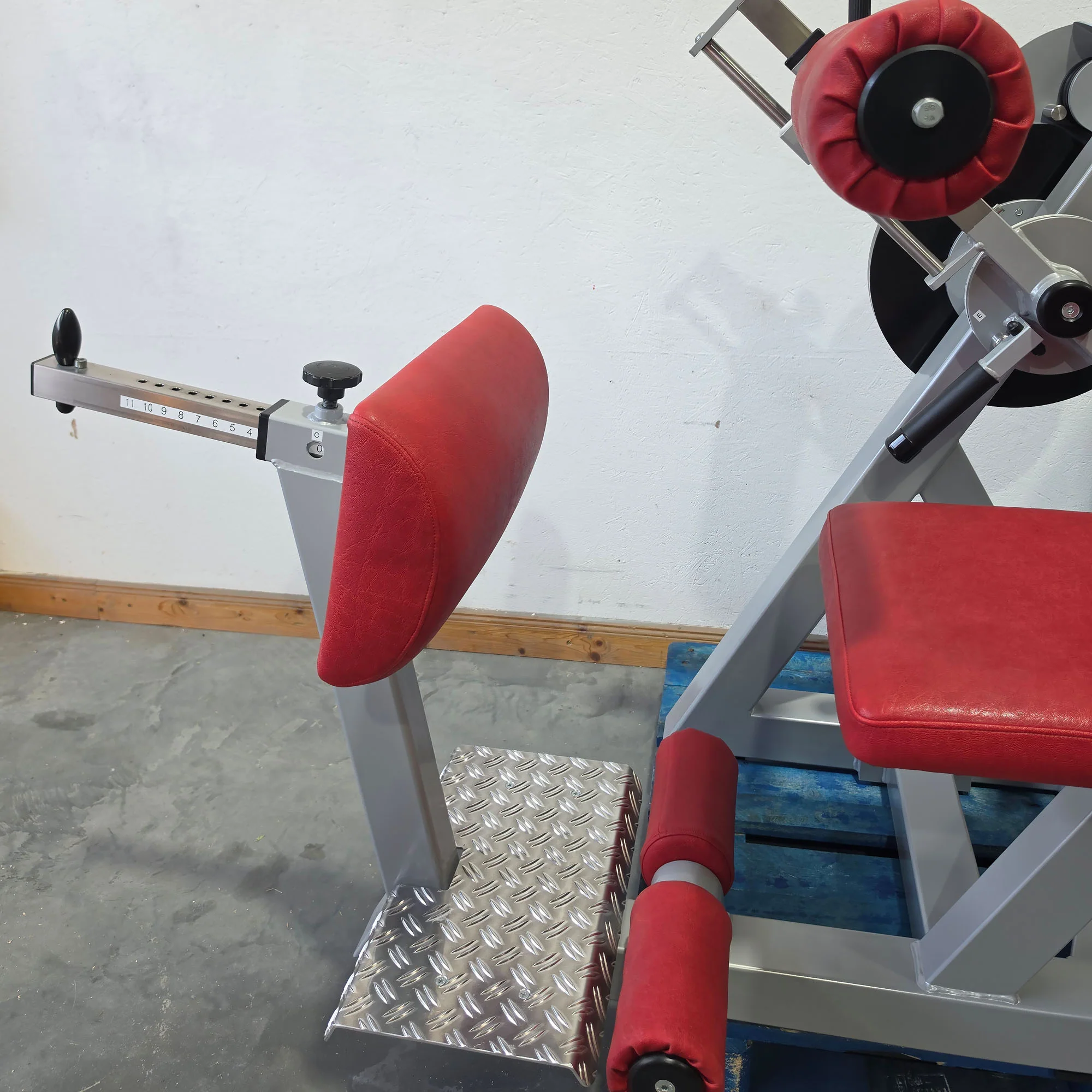 SVG Bauchbeuger / Rückenstrecker, Bauchmaschine und Rückenmaschine Kombigerät 2 in 1, MPG, gebraucht - überholter Zustand - Image 8