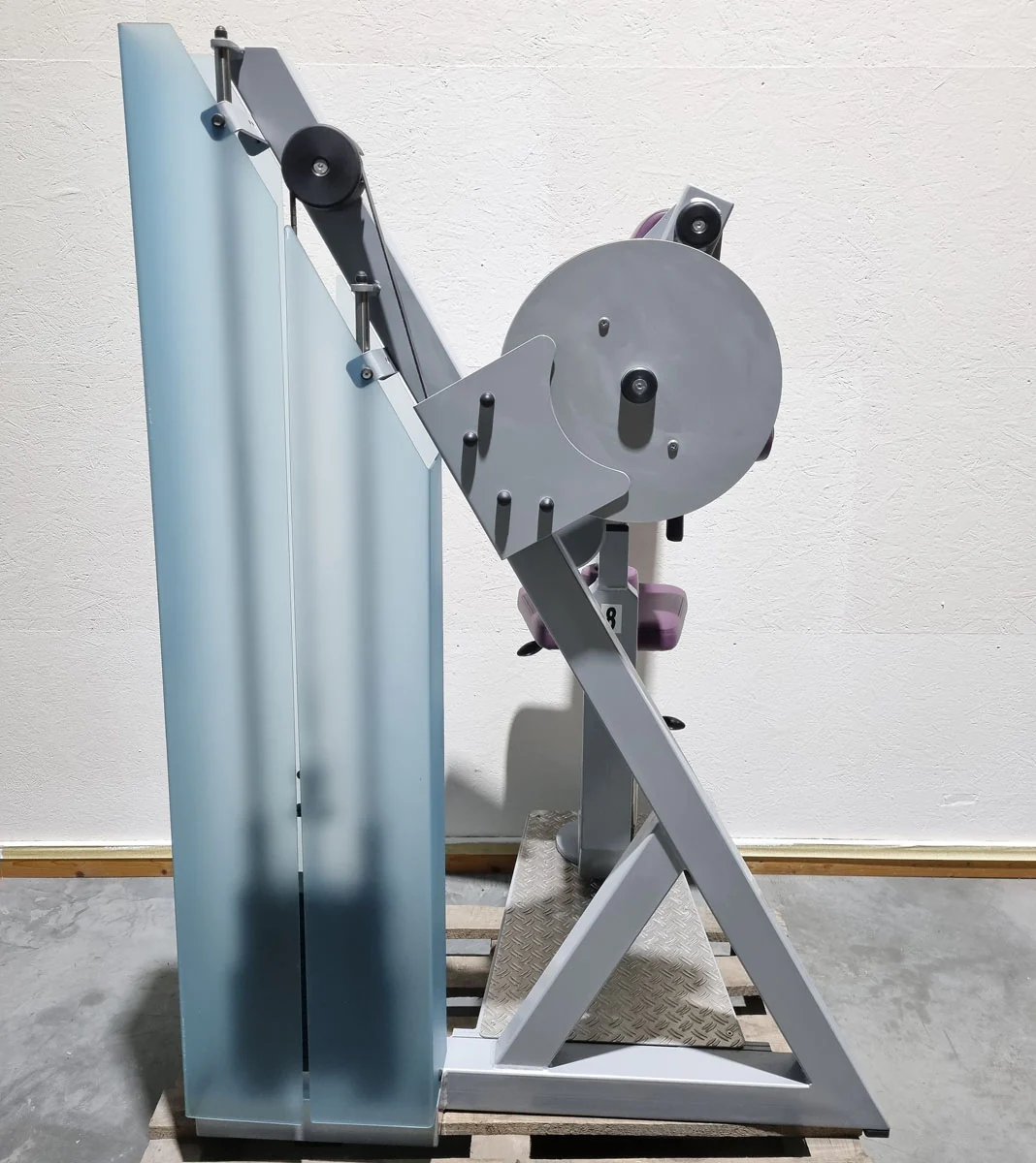 SVG HWS-Trainer, Hals und Nacken Trainingsmaschine, Halswirbelbsäule Kräftigung, Reha Line, Rahmenfarbe Silber, Polsterfarbe Lila, gebrauchter - überholter Zustand - Image 23